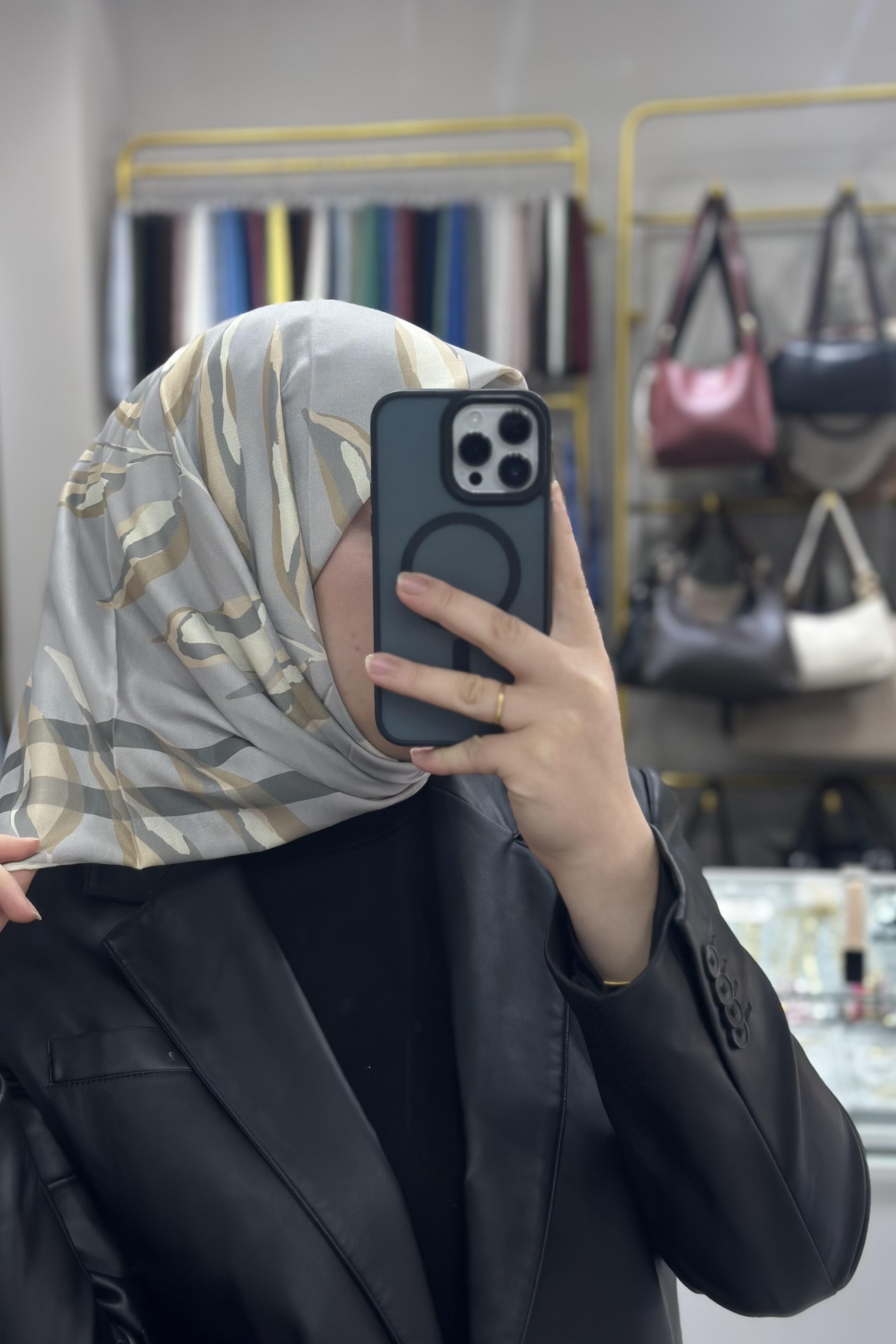 İpekhan Gri Soft Eşarp