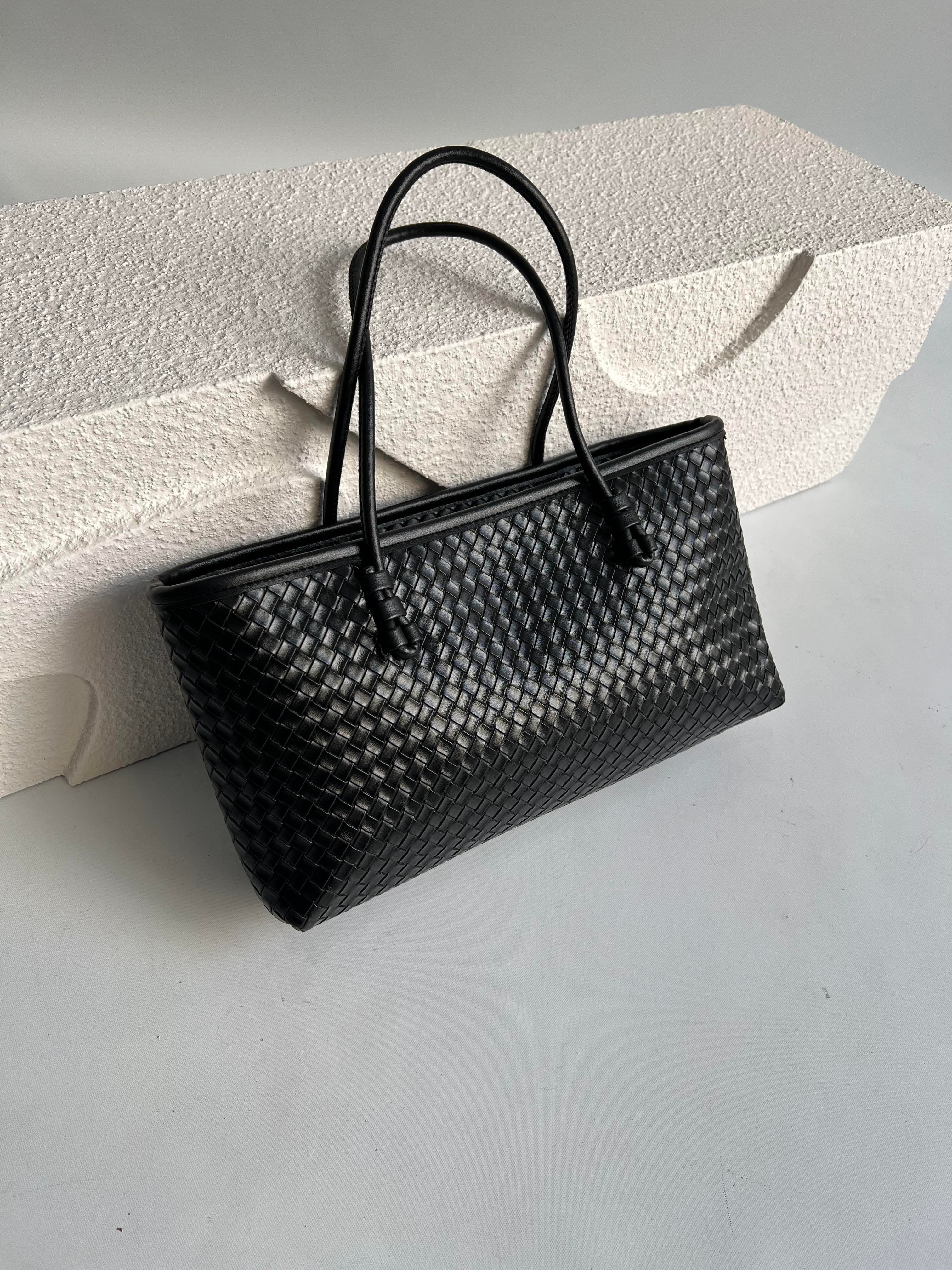 Merlo Model El Ve Kadın Omuz Çantası Siyah