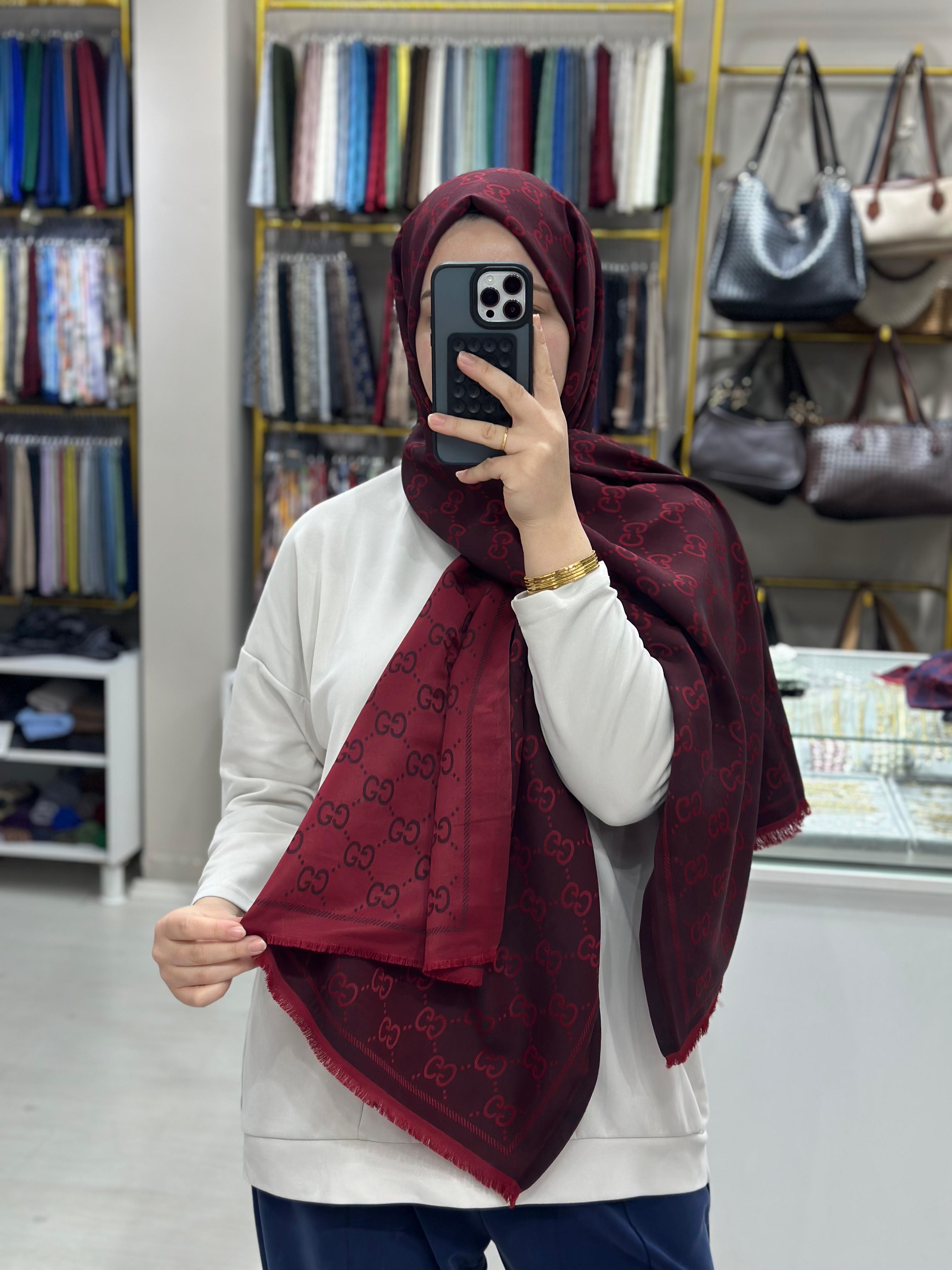 G*cci Bordo-Kırmızı Çift Taraflı İpek Kaşmir Şal