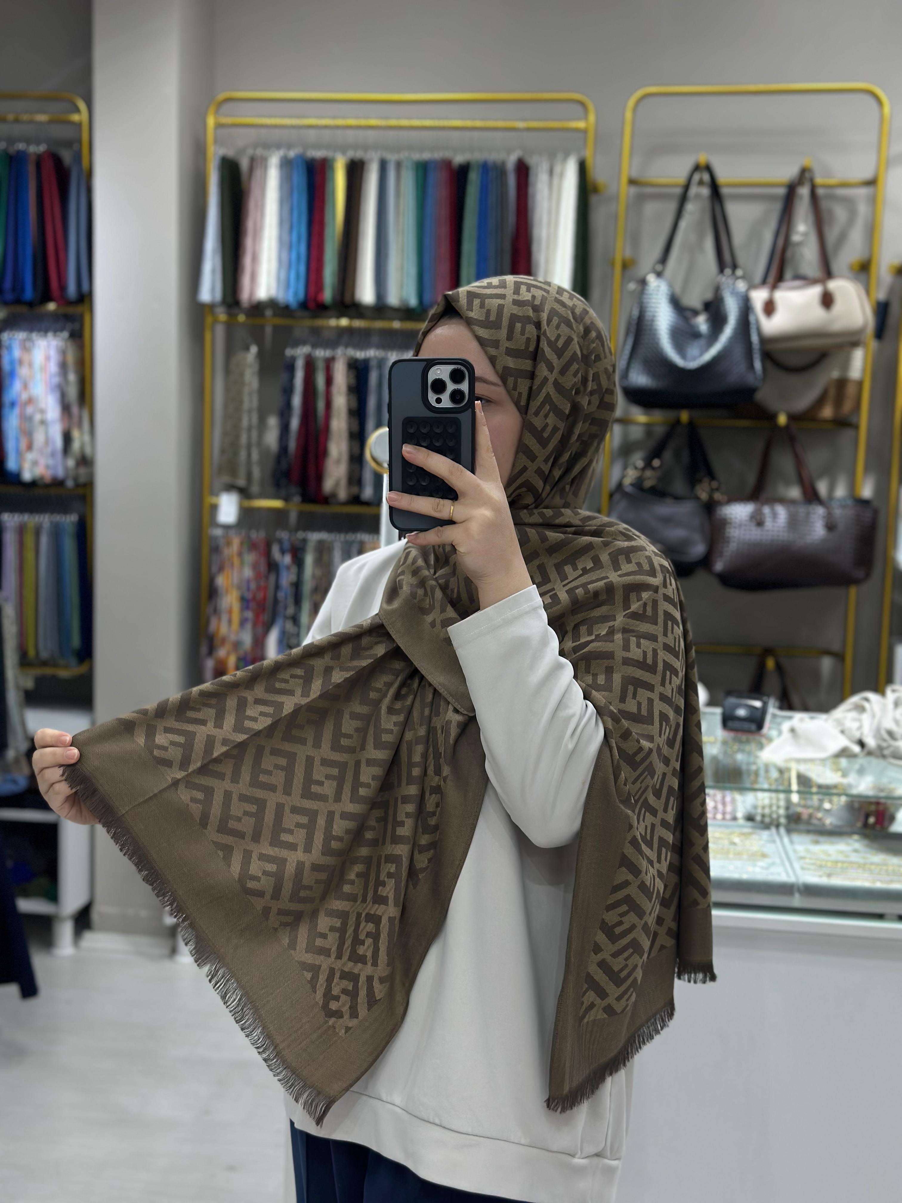 F Desen Kahverengi Yün İpek Şal