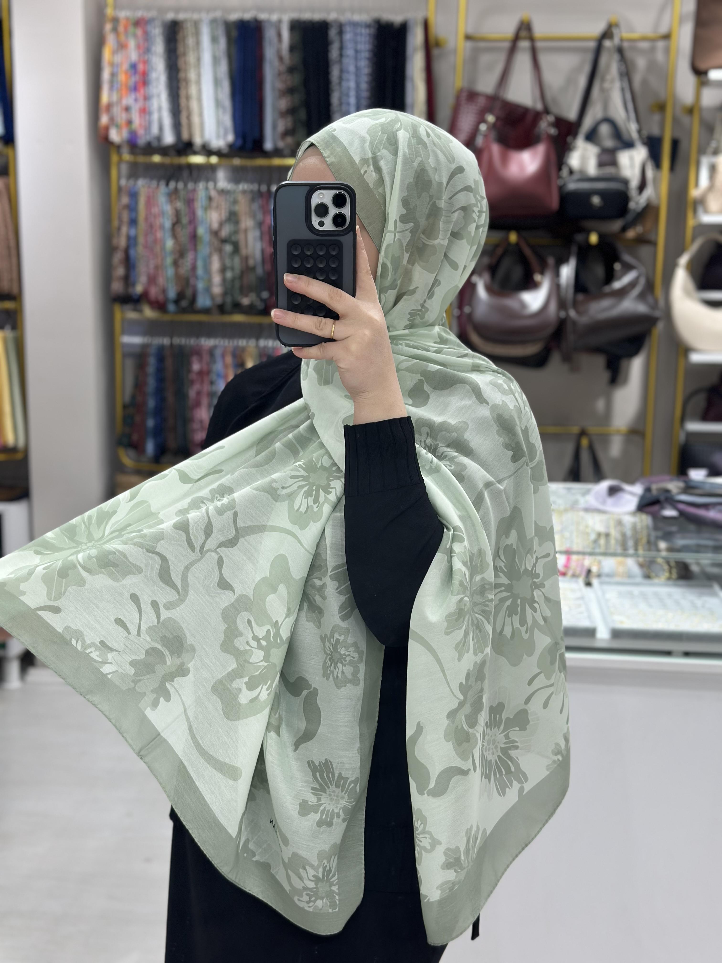 İpekhan Çiçek Desenli Mint Yeşili Soft Şal