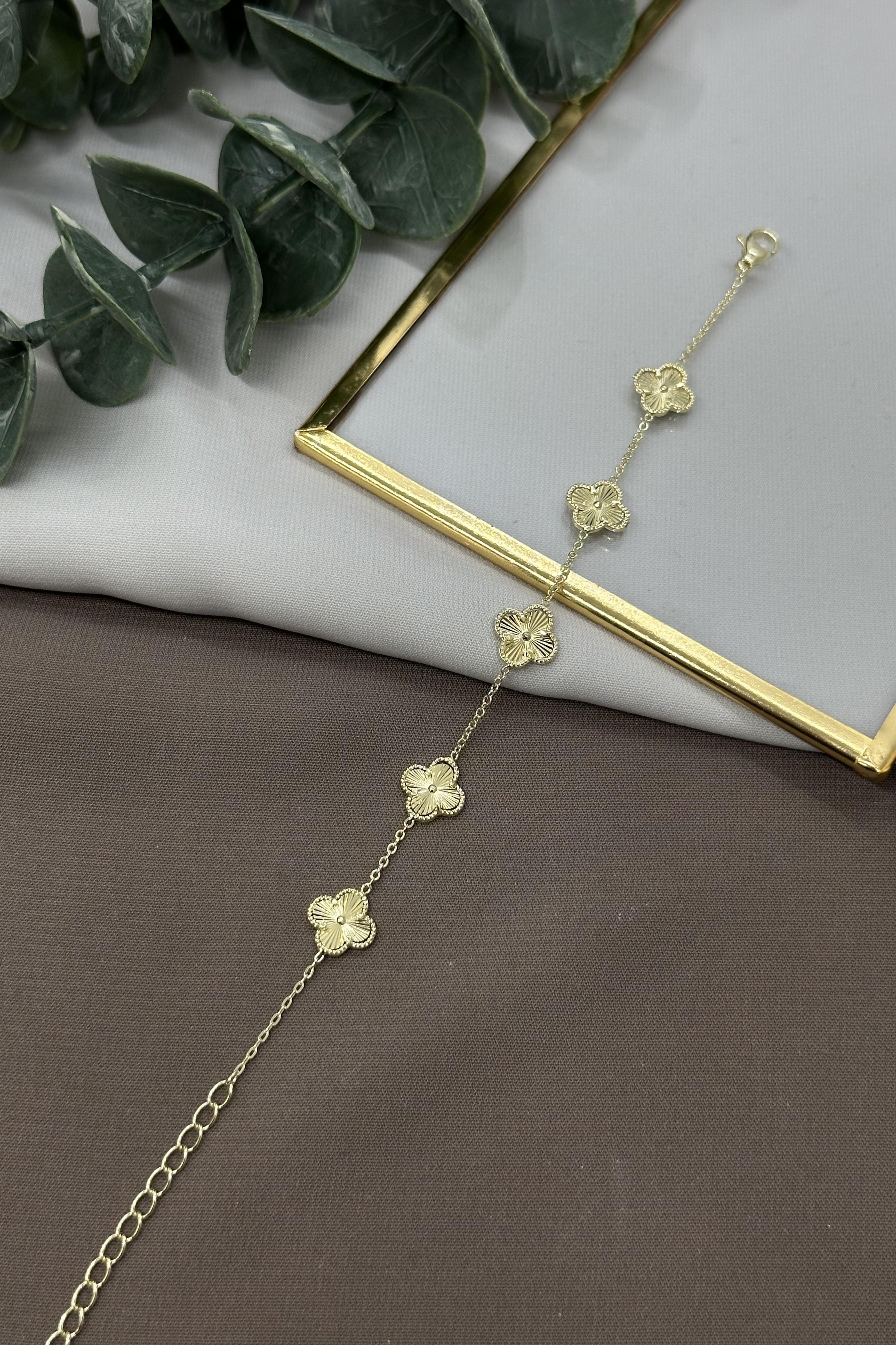 Küçük Boy Gold Vıp Yonca Bileklik