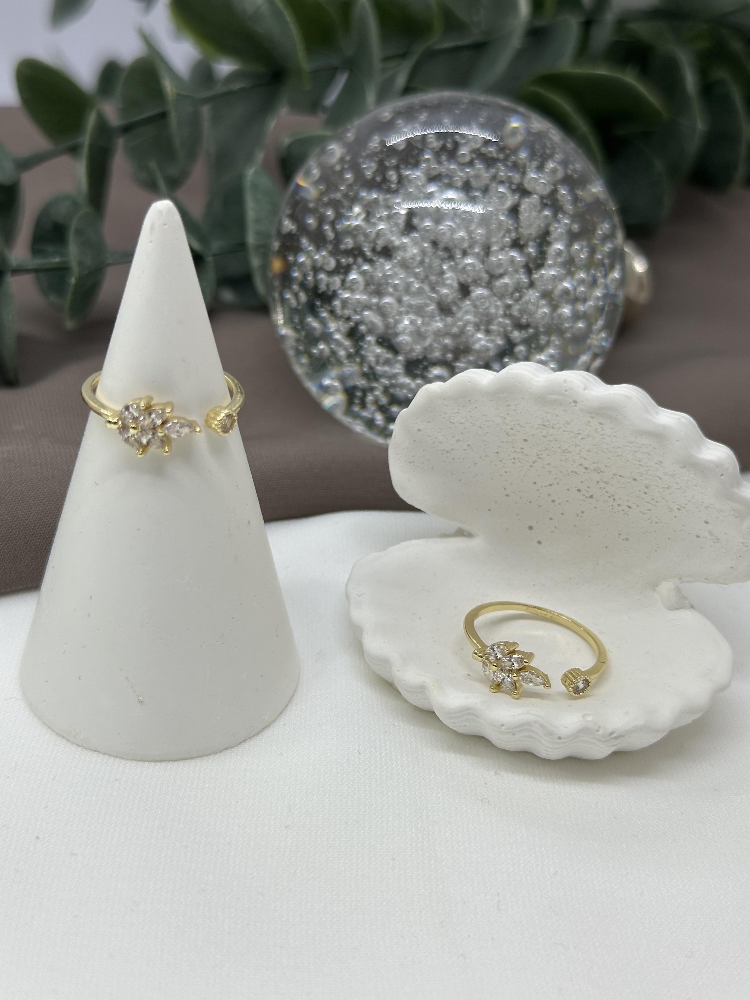 Taşlı Yaprak Model Gold Vıp Yüzük