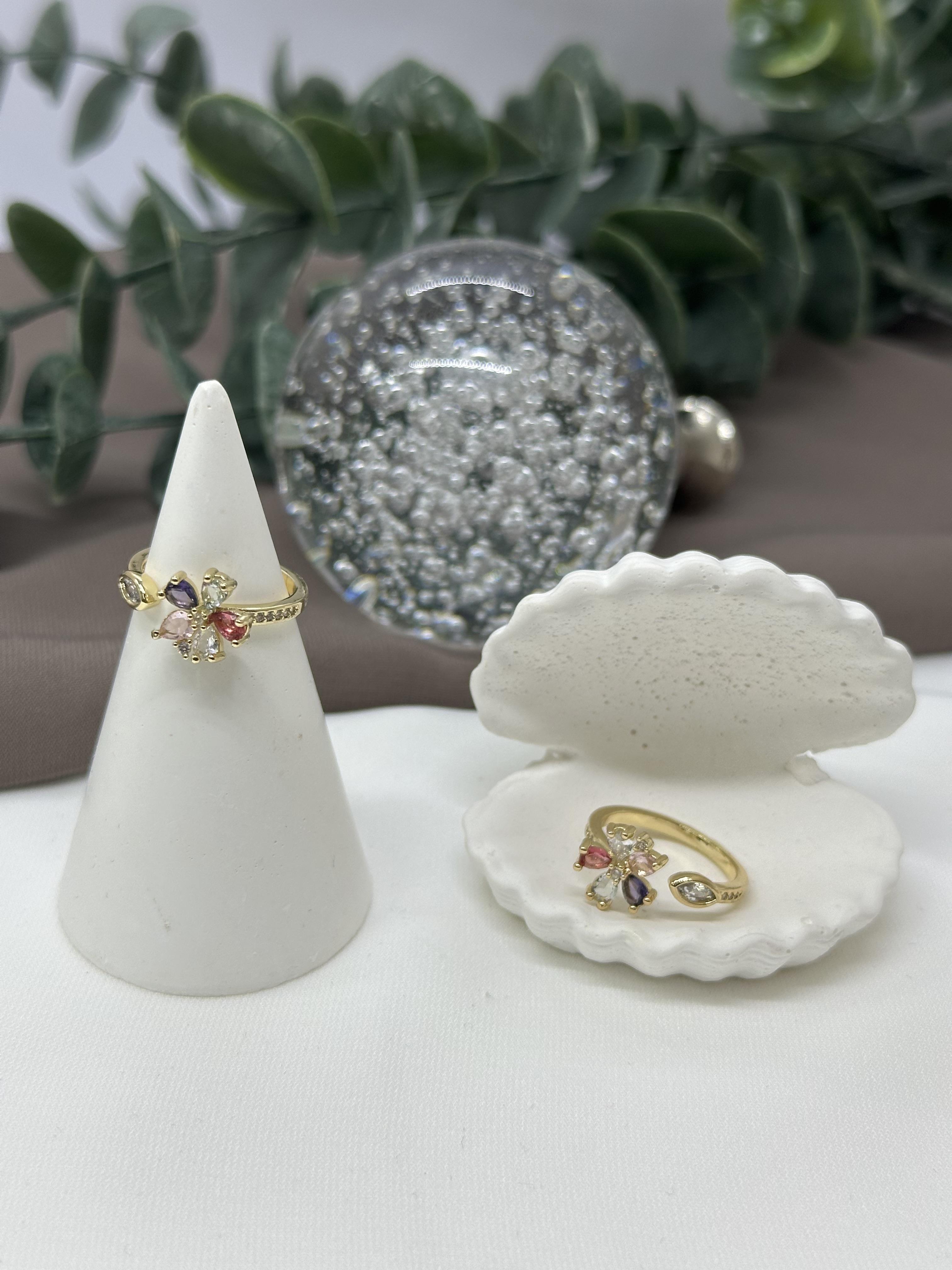 Çiçekli Gold Vıp Yüzük