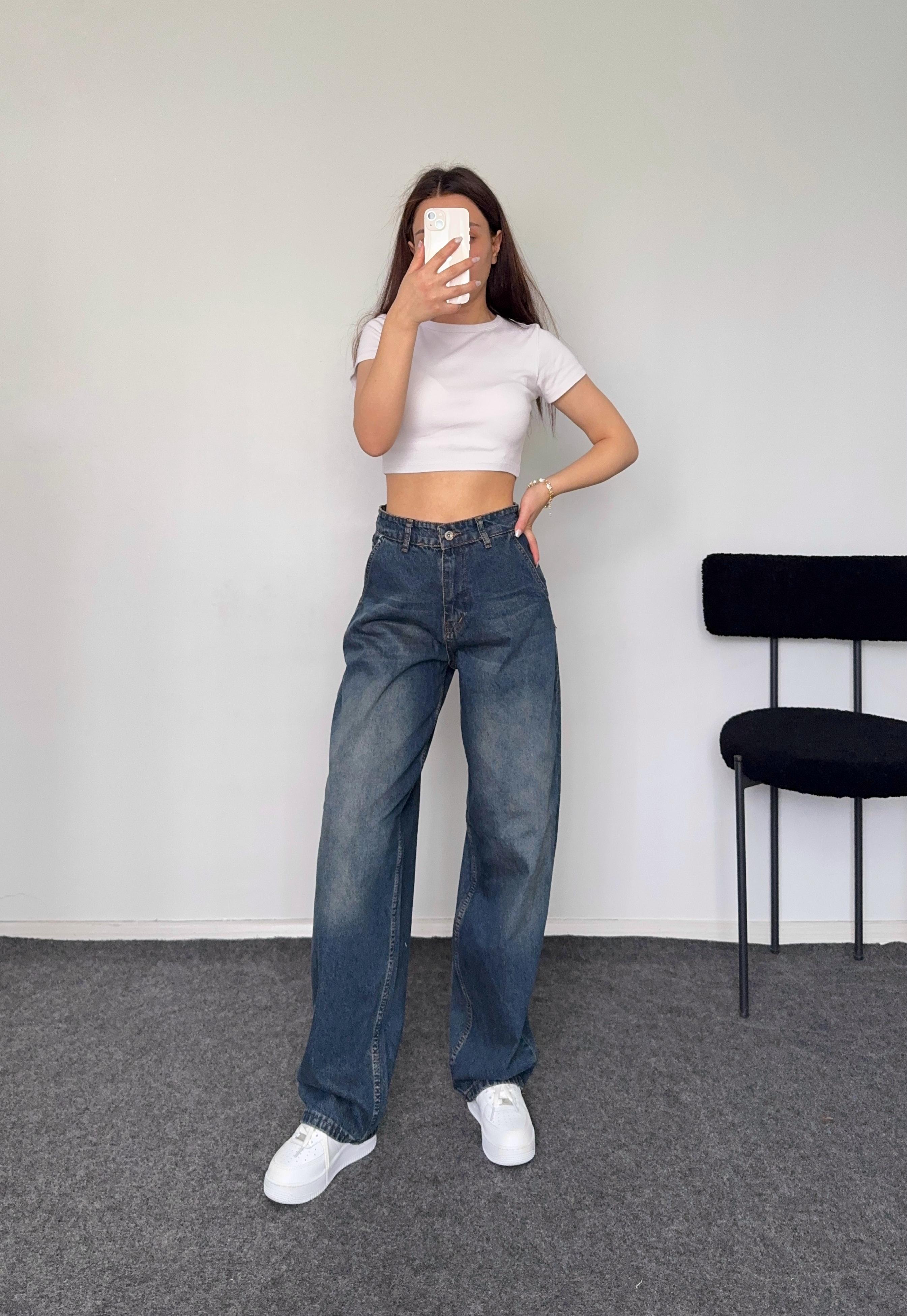 BAGGY