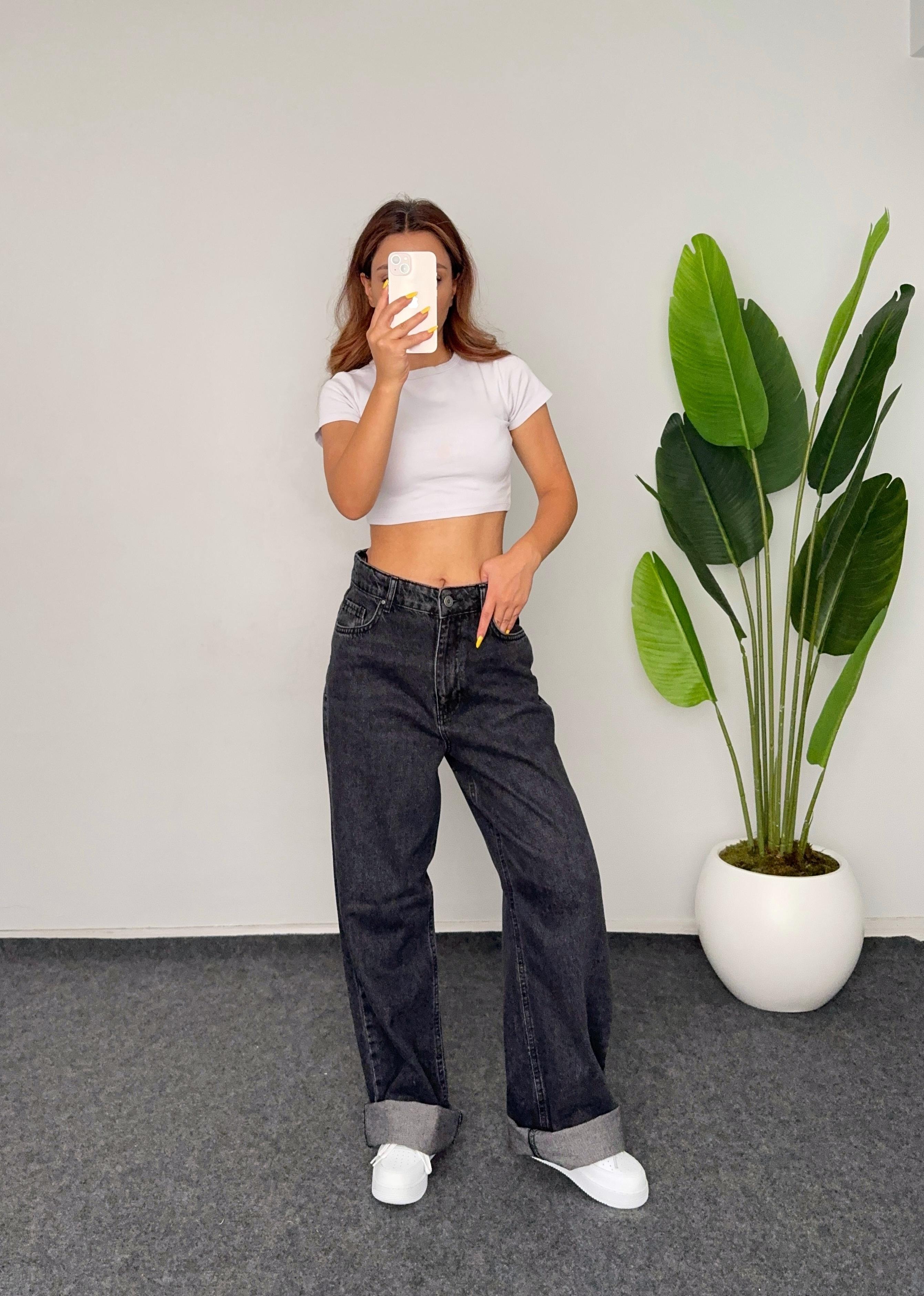BAGGY