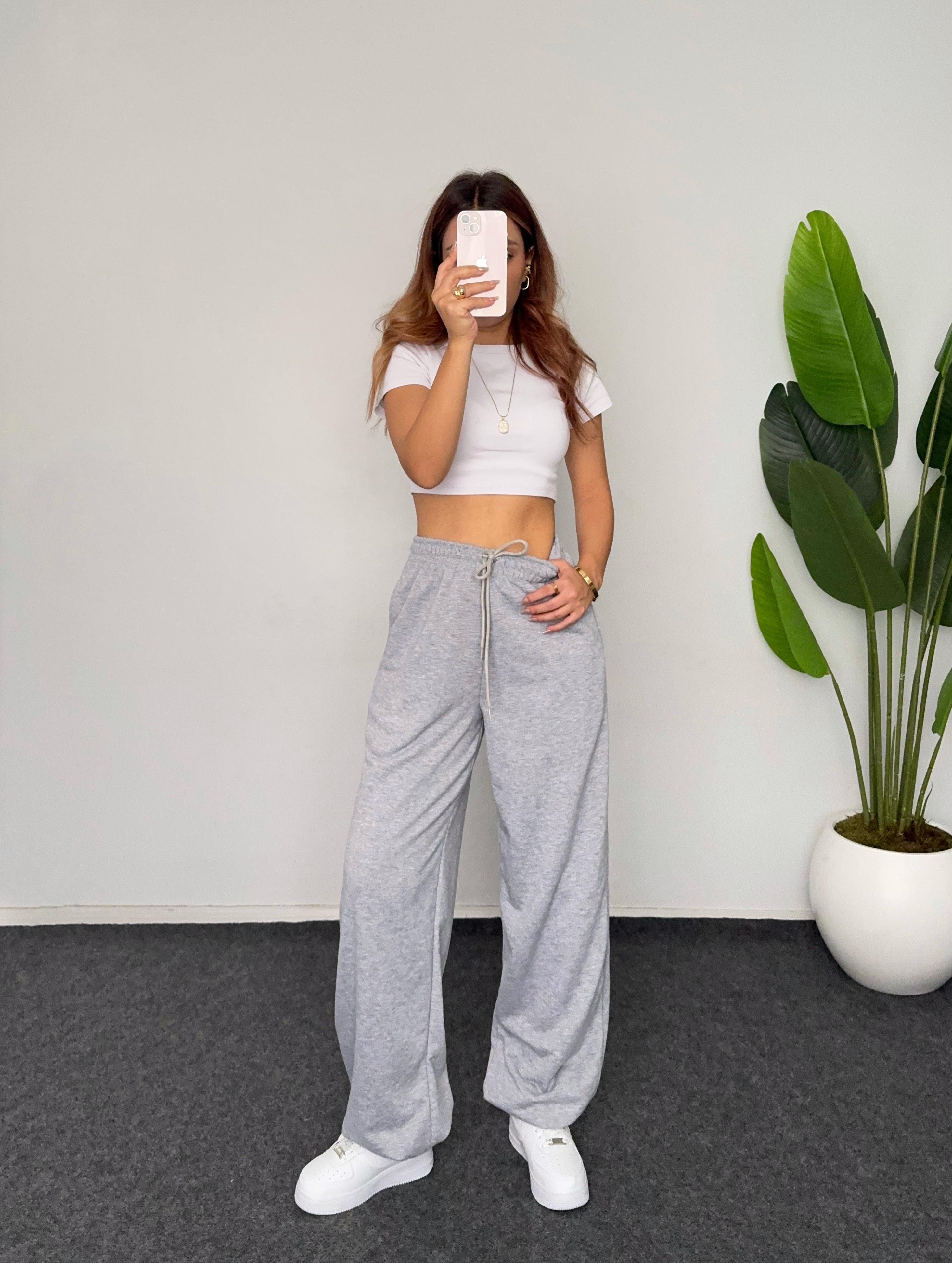 PAÇASI SIKMALI EŞOFMAN