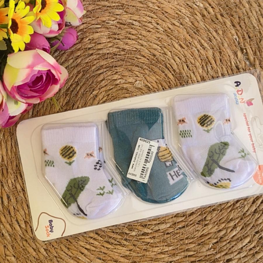 3’lü Arı ve Doğa Desenli Bebek Çorap Seti – 0-6 Ay