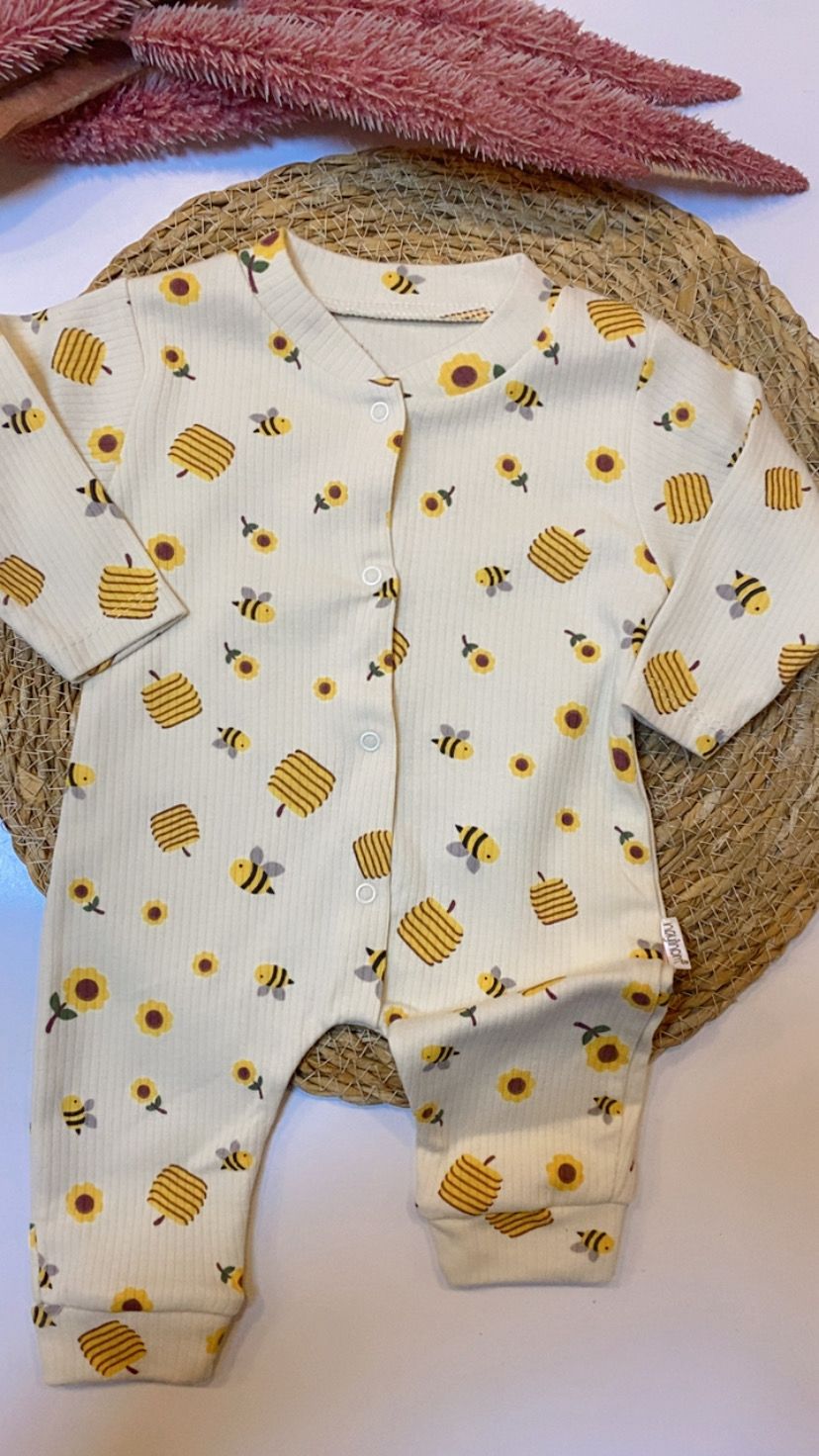 Arı ve Güneş Çiçeği Desenli Ribana Bebek Tulum – %100 Pamuk Çıtçıtlı