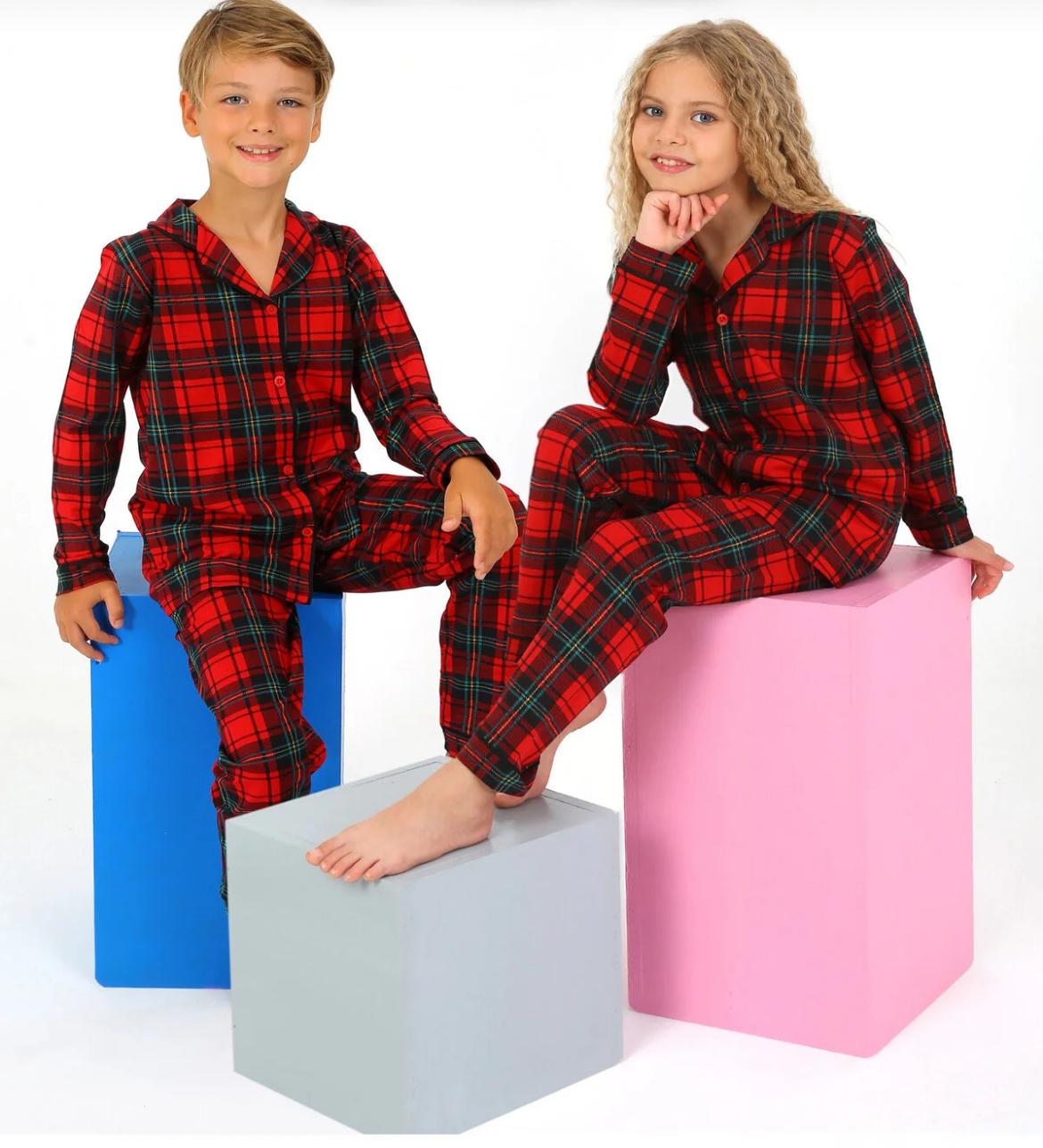 Kırmızı kareli gömlek yaka pijama takımı