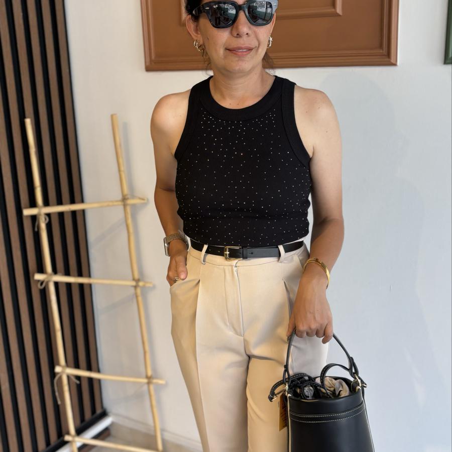 Taşlı body