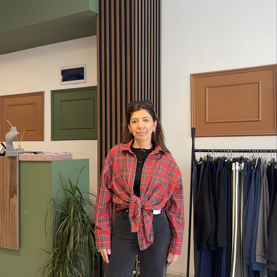 Kırmızılı oduncu gömlek