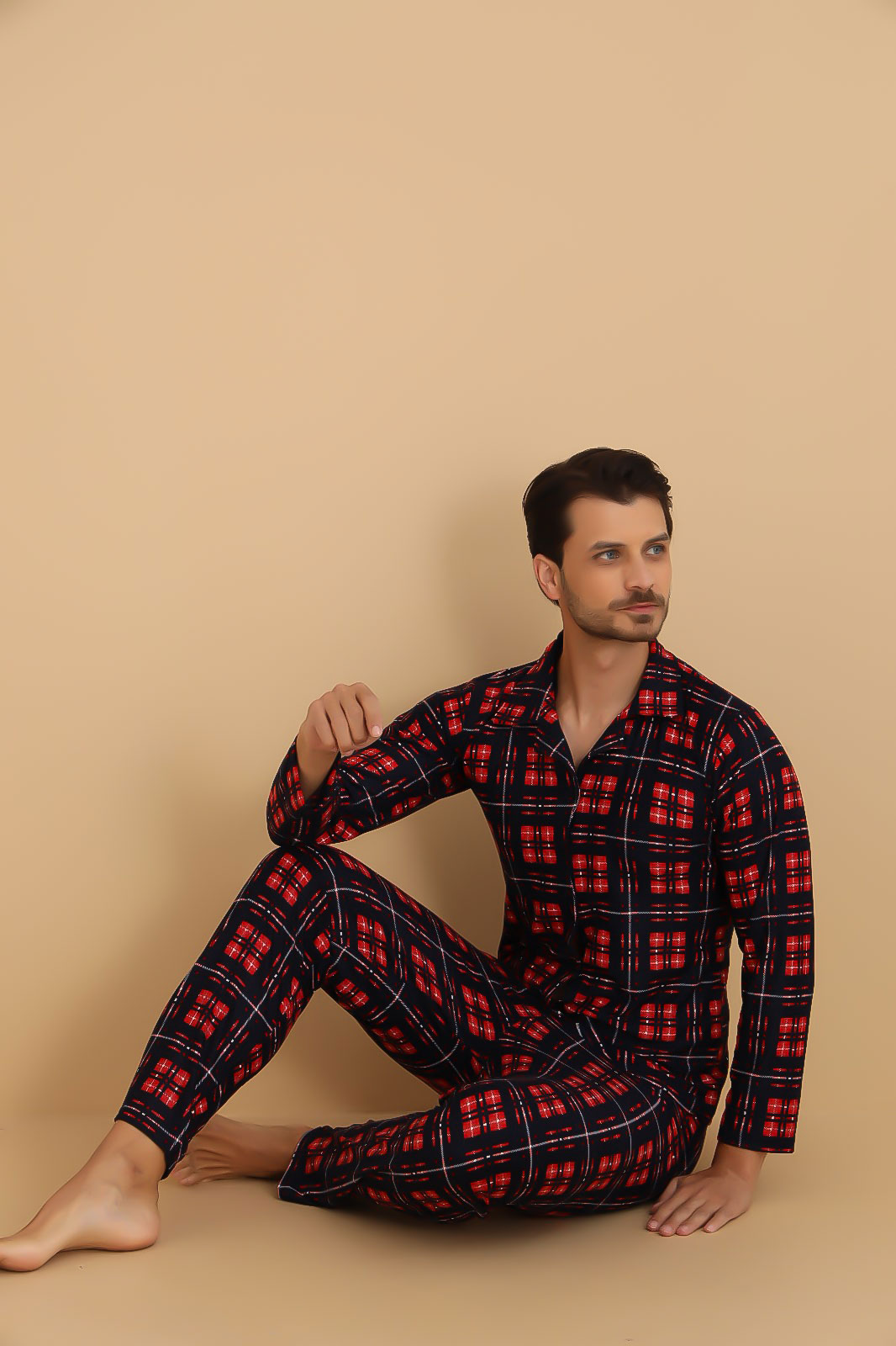 Kırmızı Ekoseli Baba Takım 1042