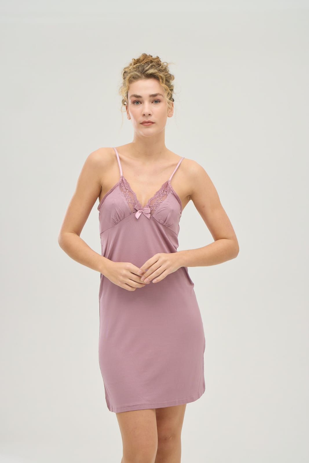 Noyalüx İp Askılı Gecelik 2106