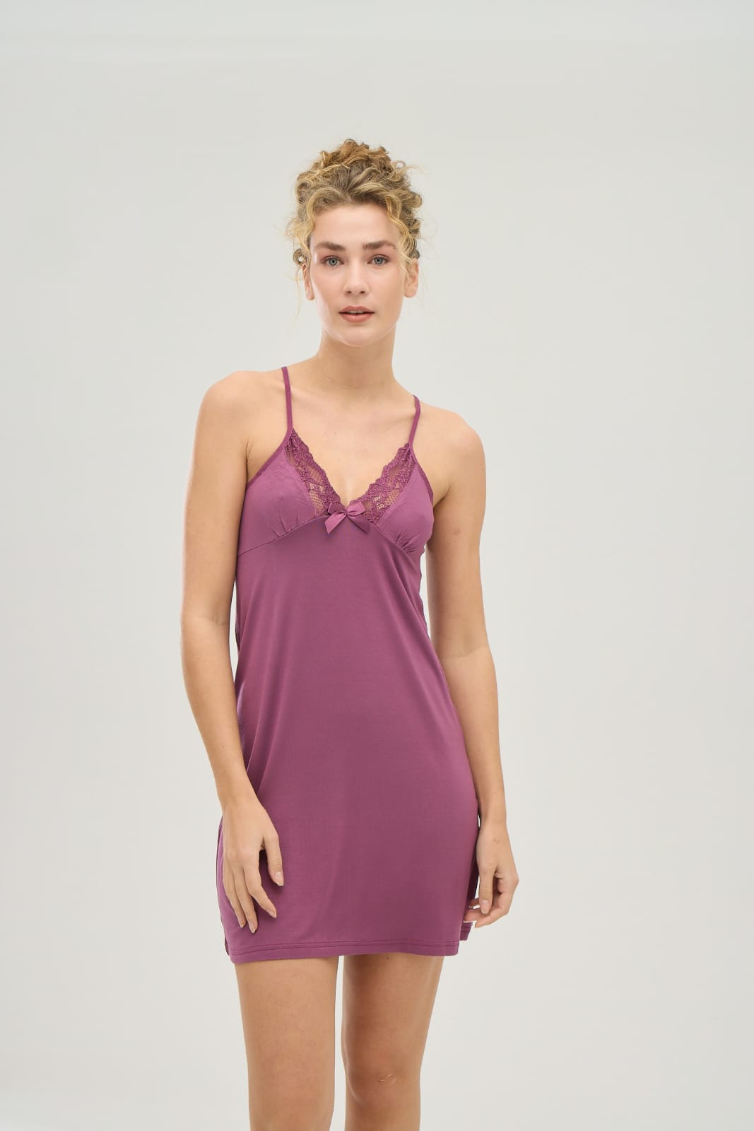 Noyalüx İp Askılı Gecelik 2115