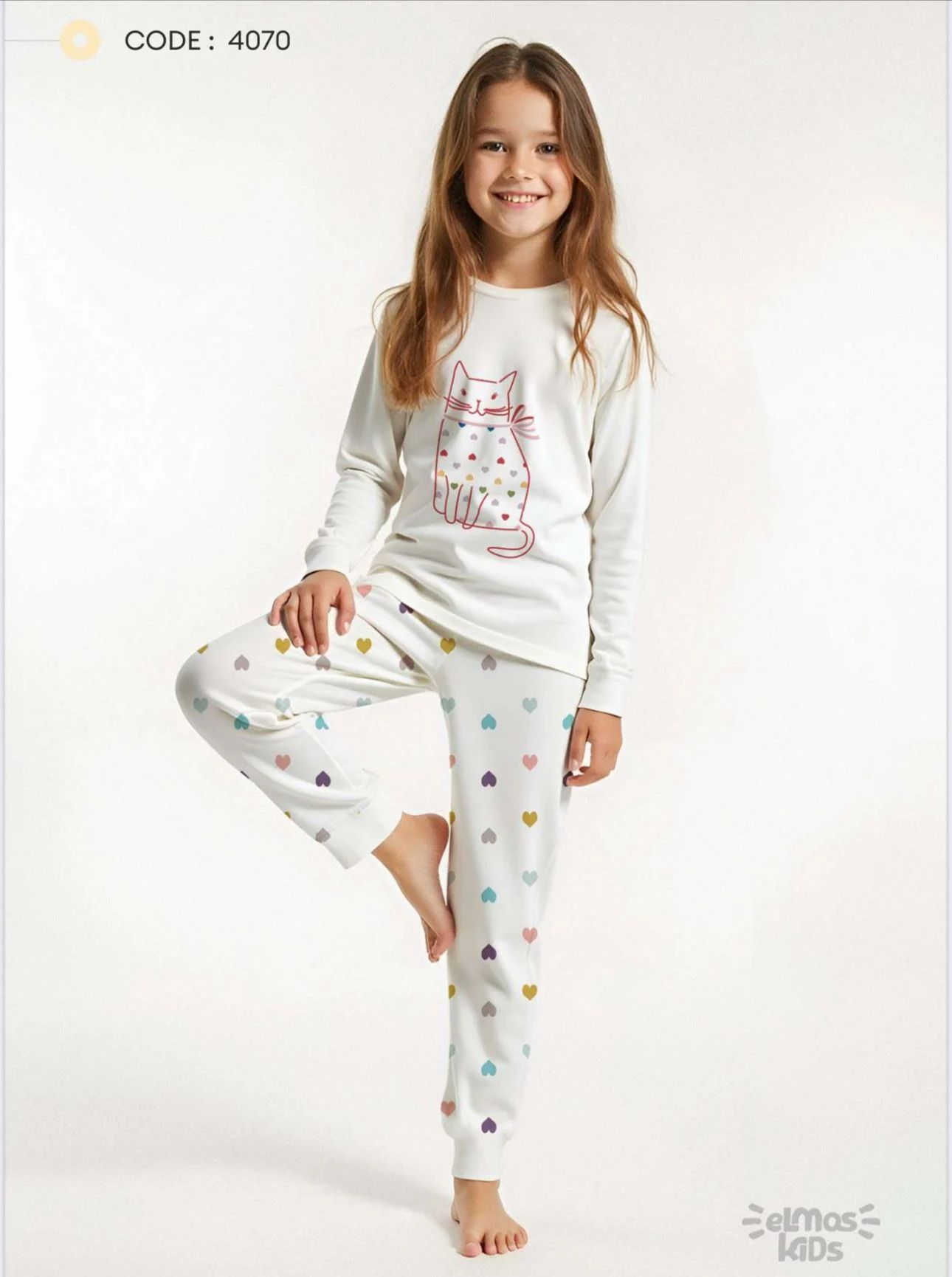 Kedi Ve Kalp Desenli Kız Çocuk Pijama Takımı 4070