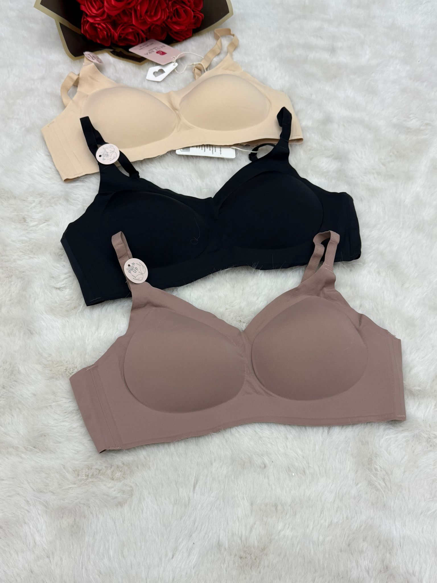 Lazer Kesim Balensiz Dikişsiz Destekli Sütyen 241