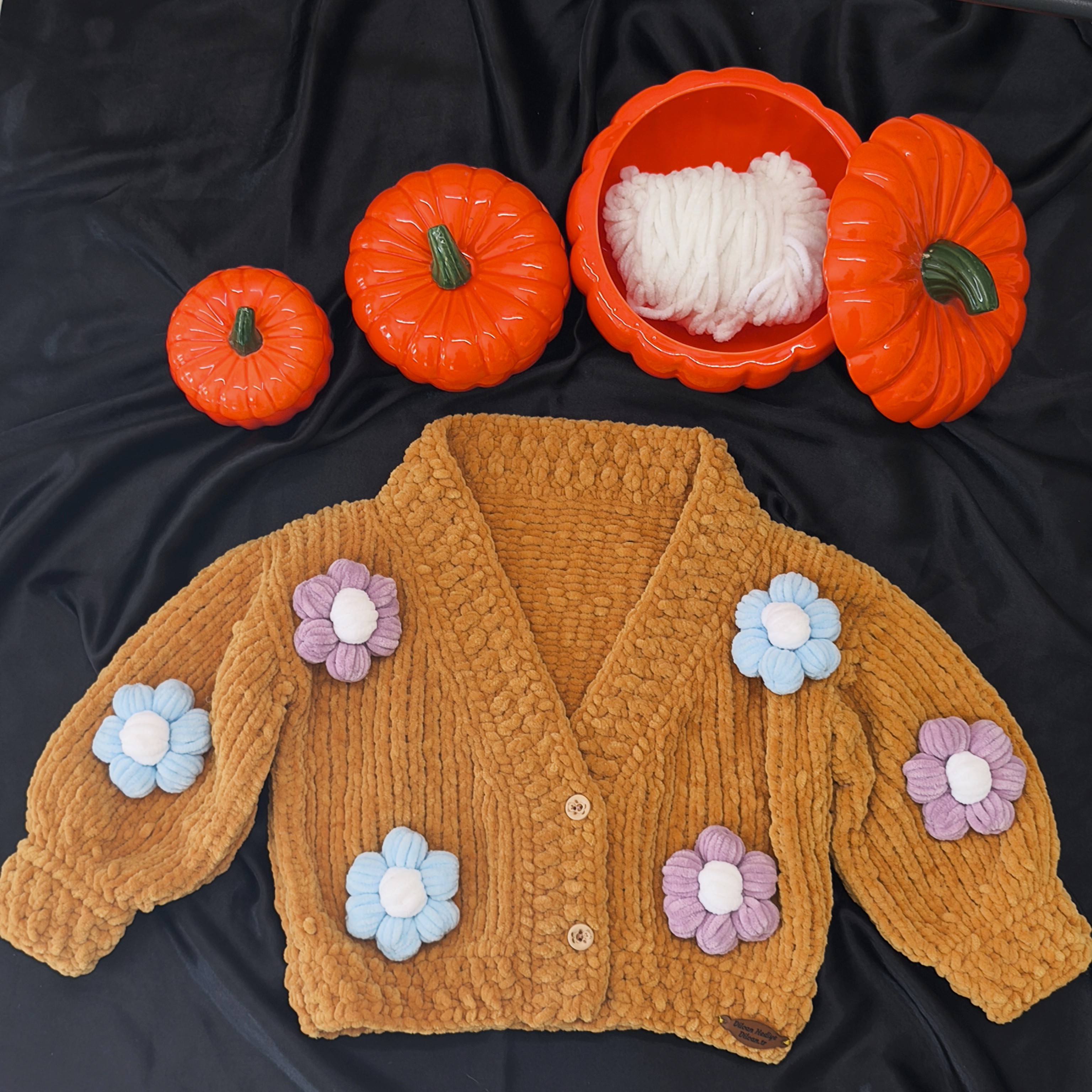 Papatya Desenli El Örgüsü Kahverengi Hırka | 1-3 Yaş