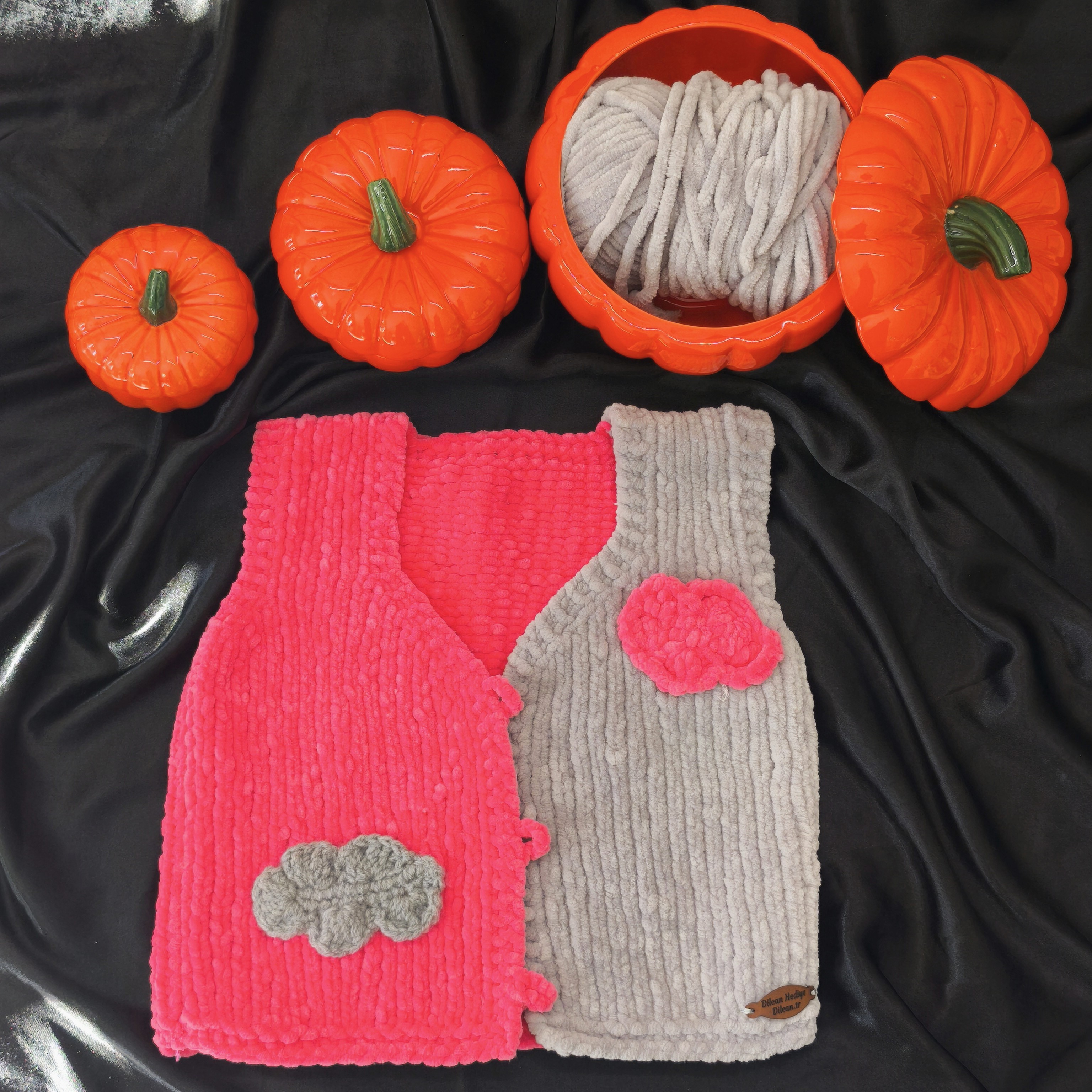 Gri Bulut Desenli El Örgüsü Pembe Süveter | Yeni Doğan