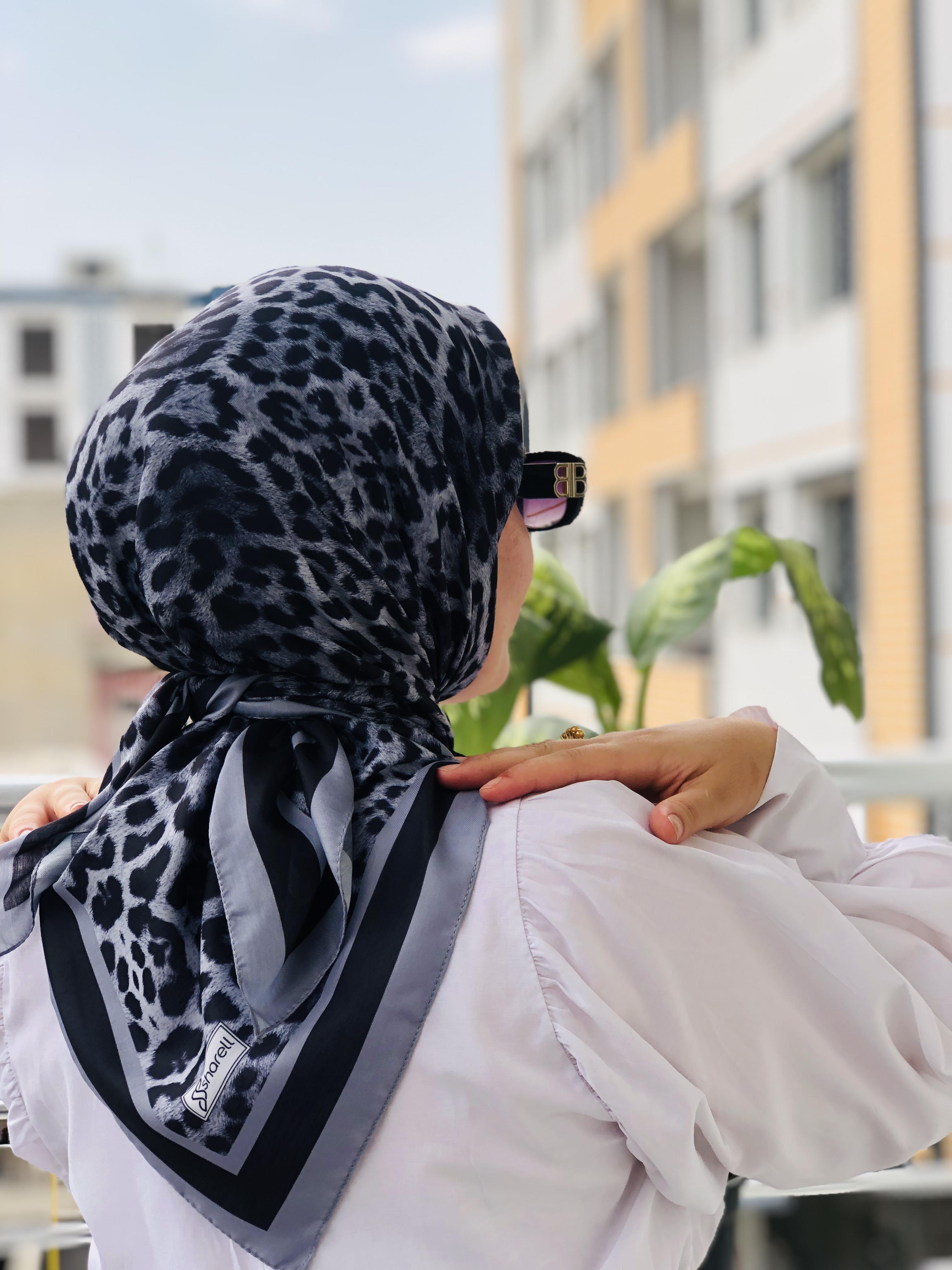 Leopar soft eşarp