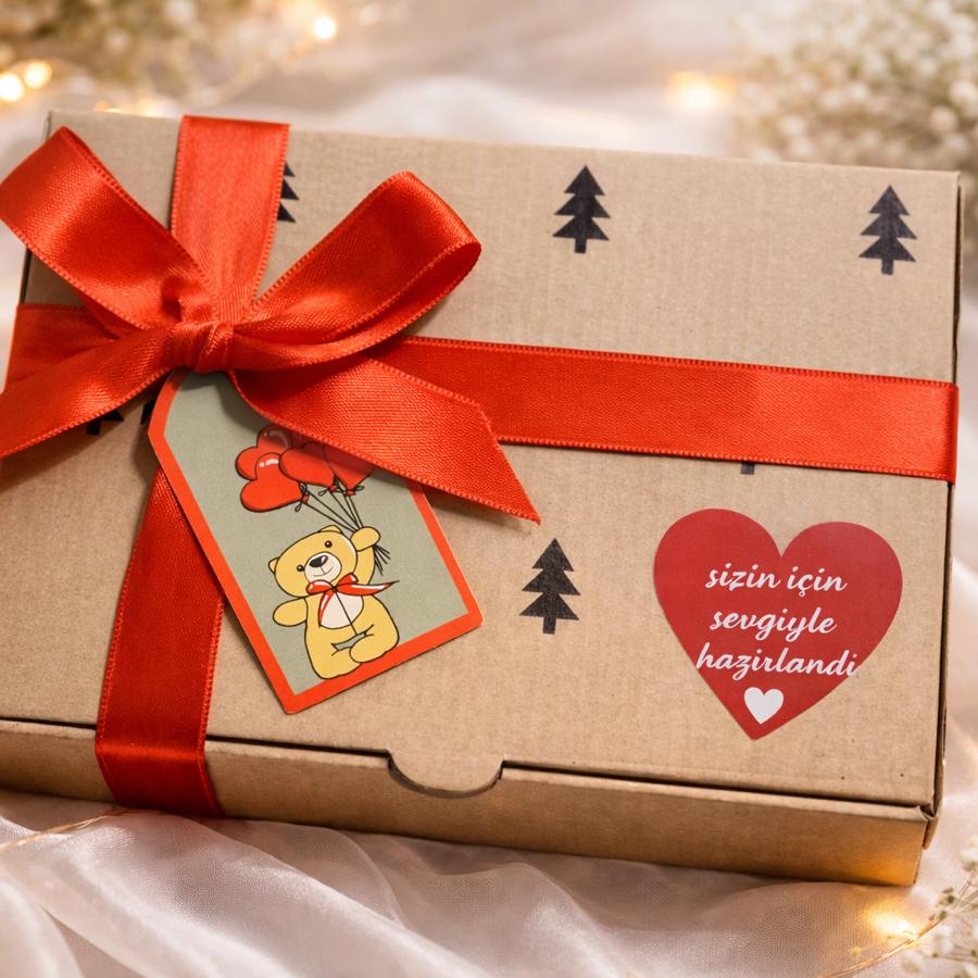 Ayıcıklı Çorap ve Peluş Anahtarlık Hediye Seti