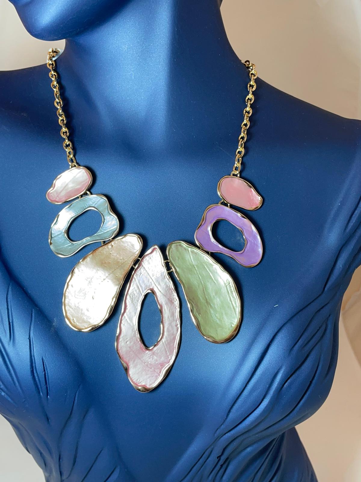Pastel Pembe Lila Krem Renklerde Retro Kolye