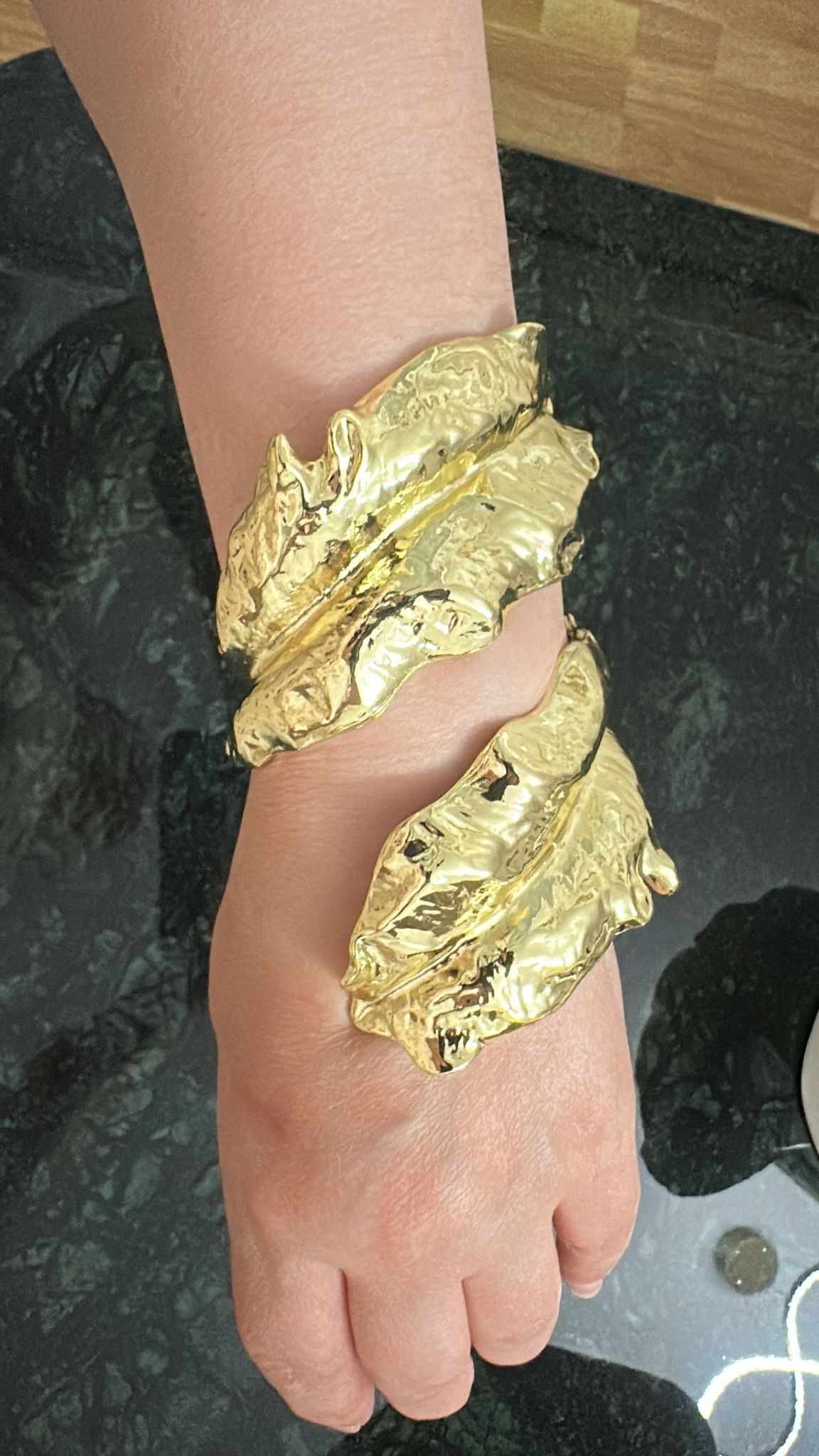 Gold Yaprak Kelepçe