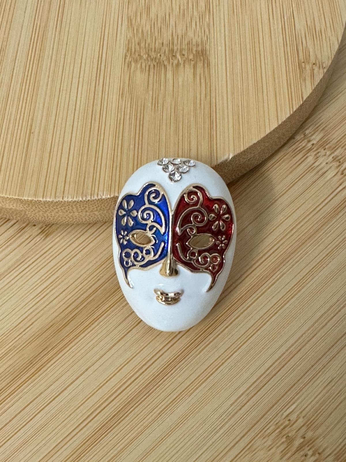 Taş Detay Maske Broş