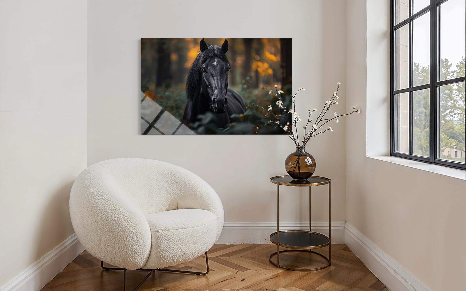 Siyah Büstlü At Cam Tablo