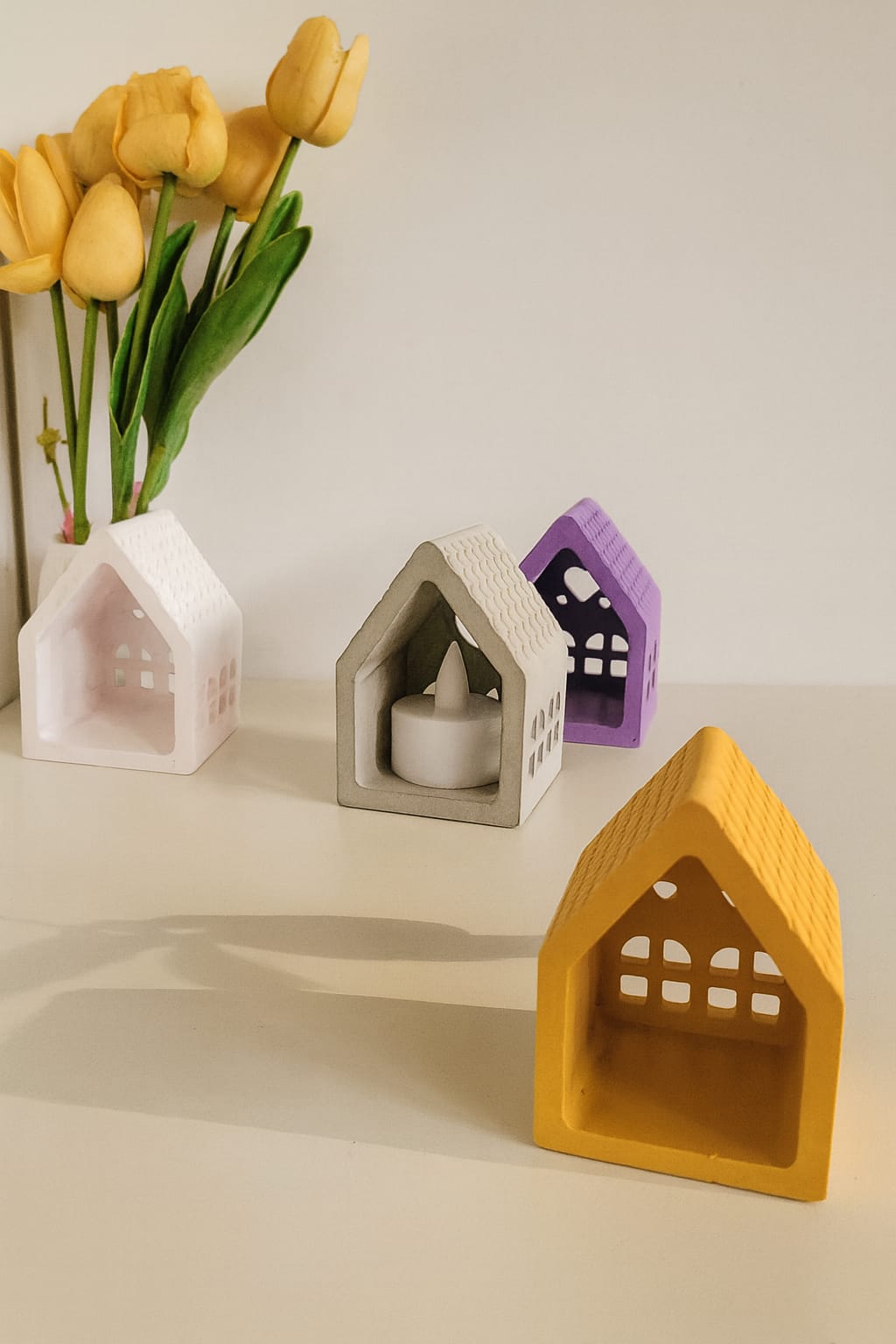 Beton Dekoratif Ev Mumluk Sarı