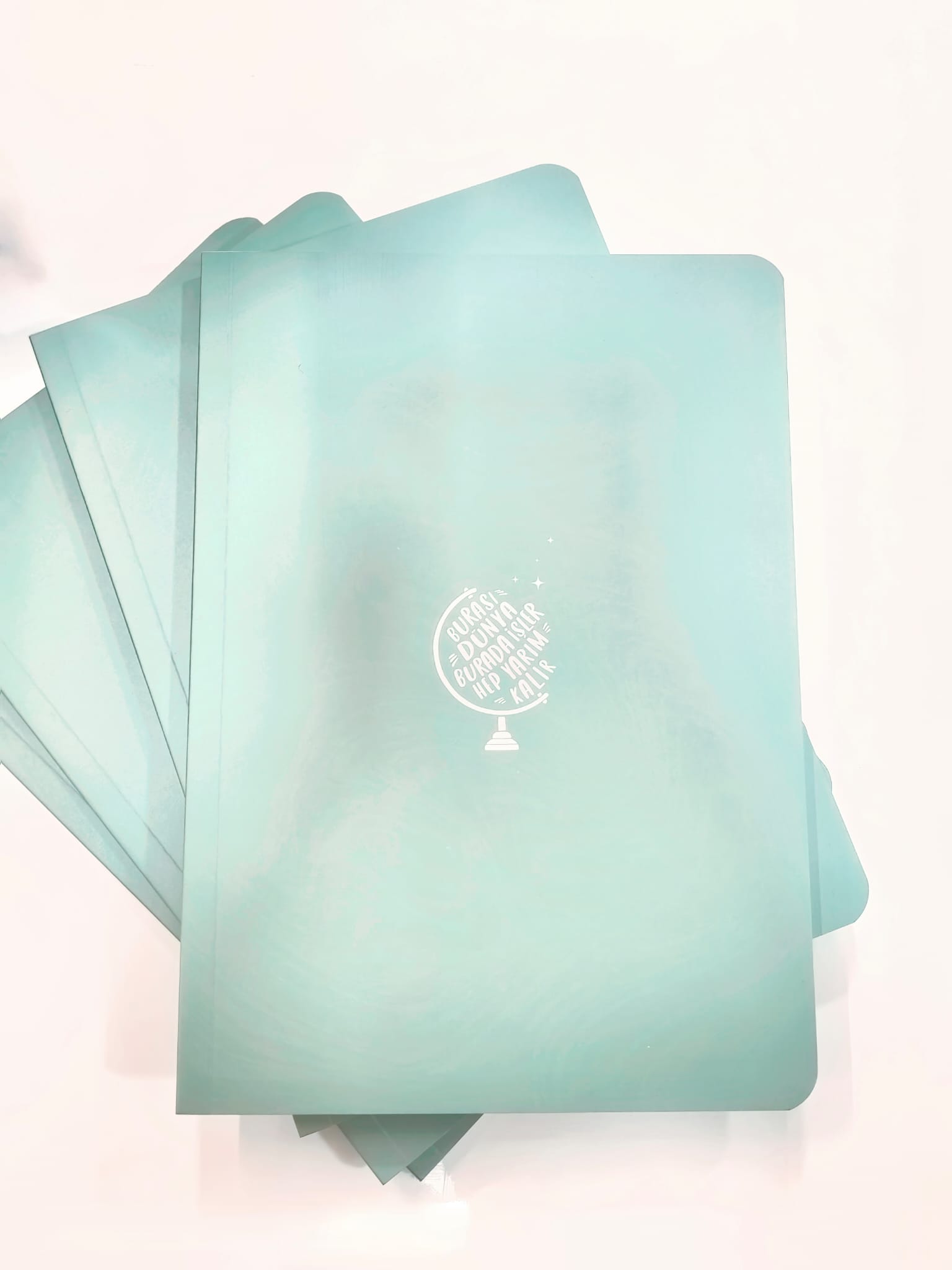 Burası Dünya,Burada İşler Hep Yarım Kalır Defter