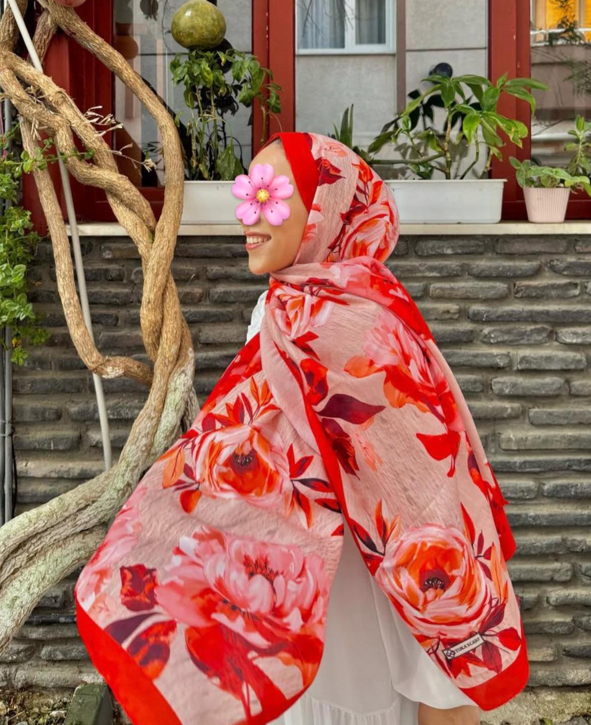 gül desen şal