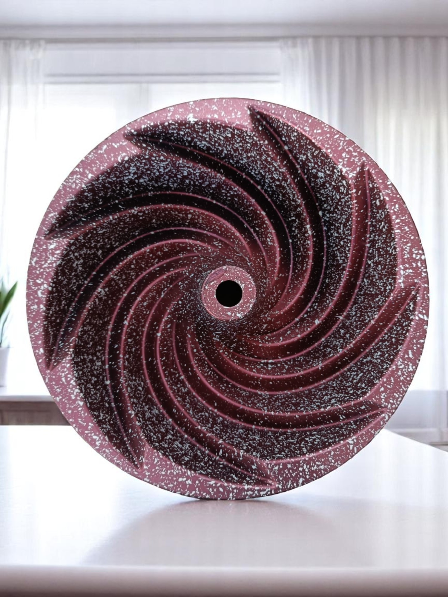 26 CM FUŞYA RENK DÖKÜM KEK KALIBI RÜZGAR GÜLÜ DESEN