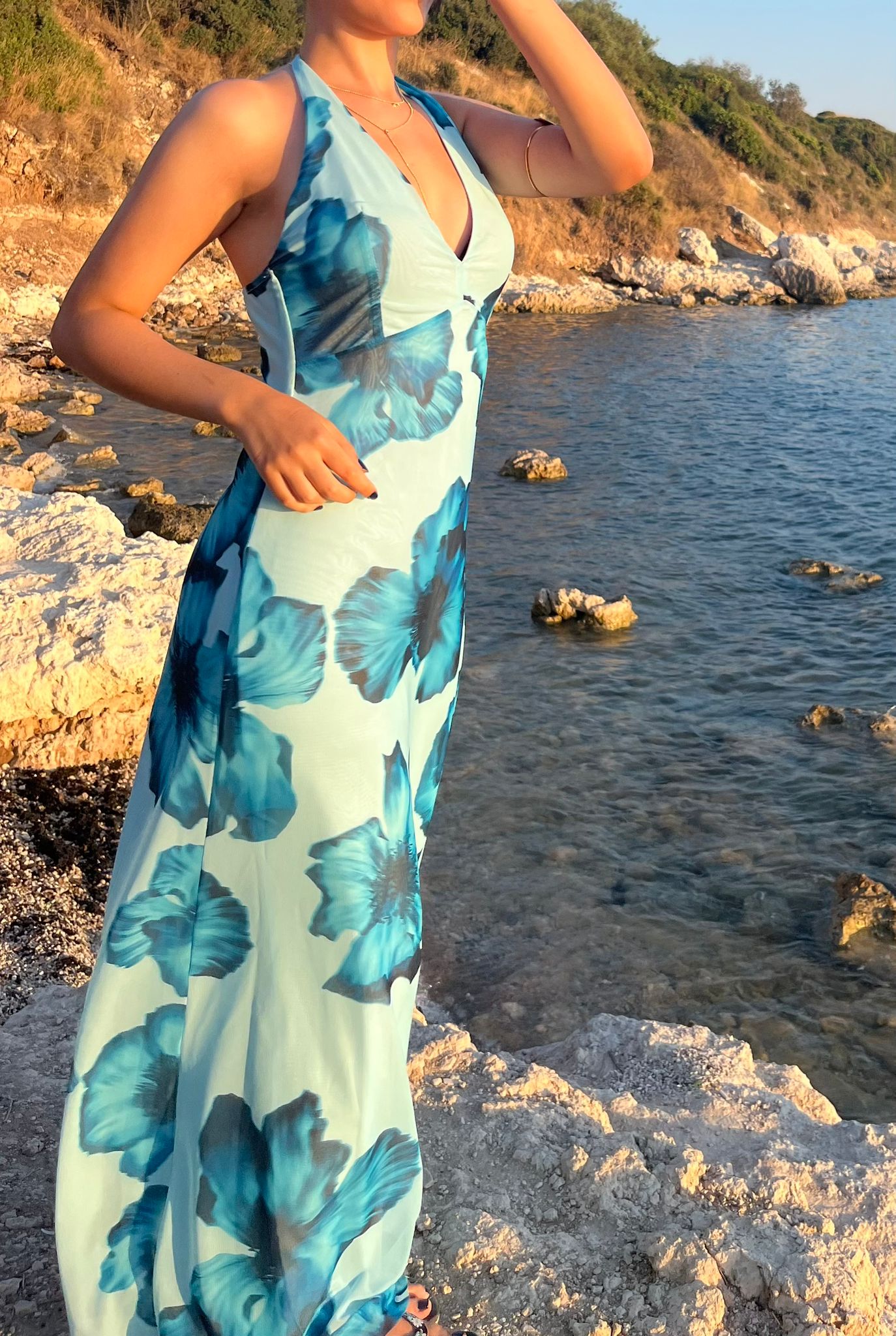 Halter yaka midi desenli elbise