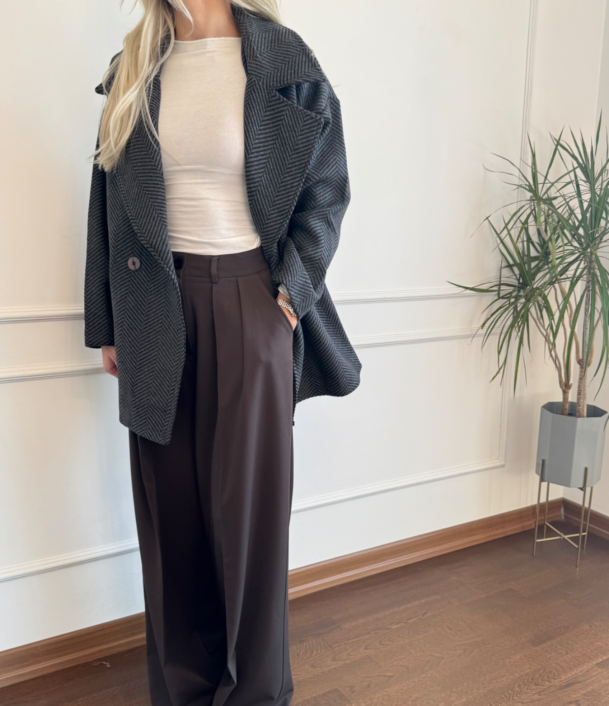 Balık Sırtı Antrasit Kaban