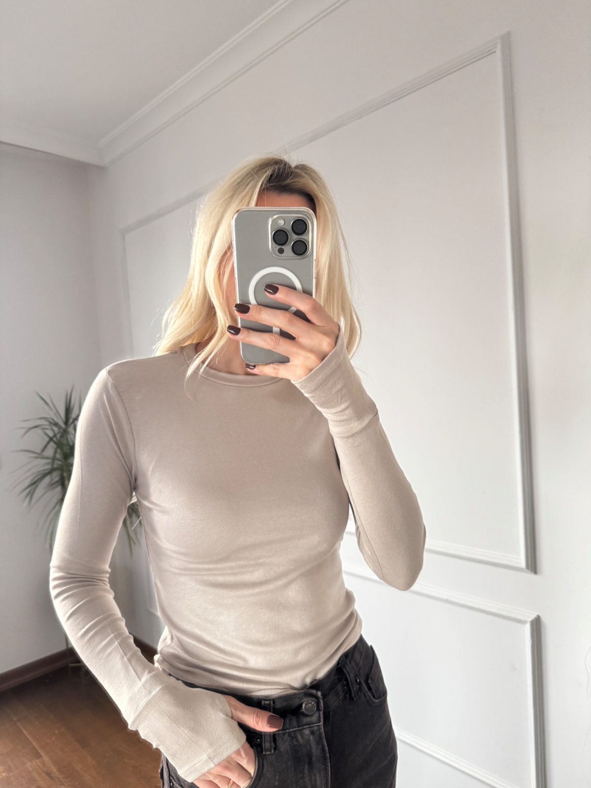 Bisiklet Yaka Parmak Geçmeli Bej Örme Bluz