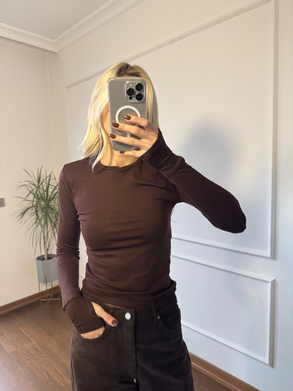 Bisiklet Yaka Parmak Geçmeli Kahverengi Örme Bluz