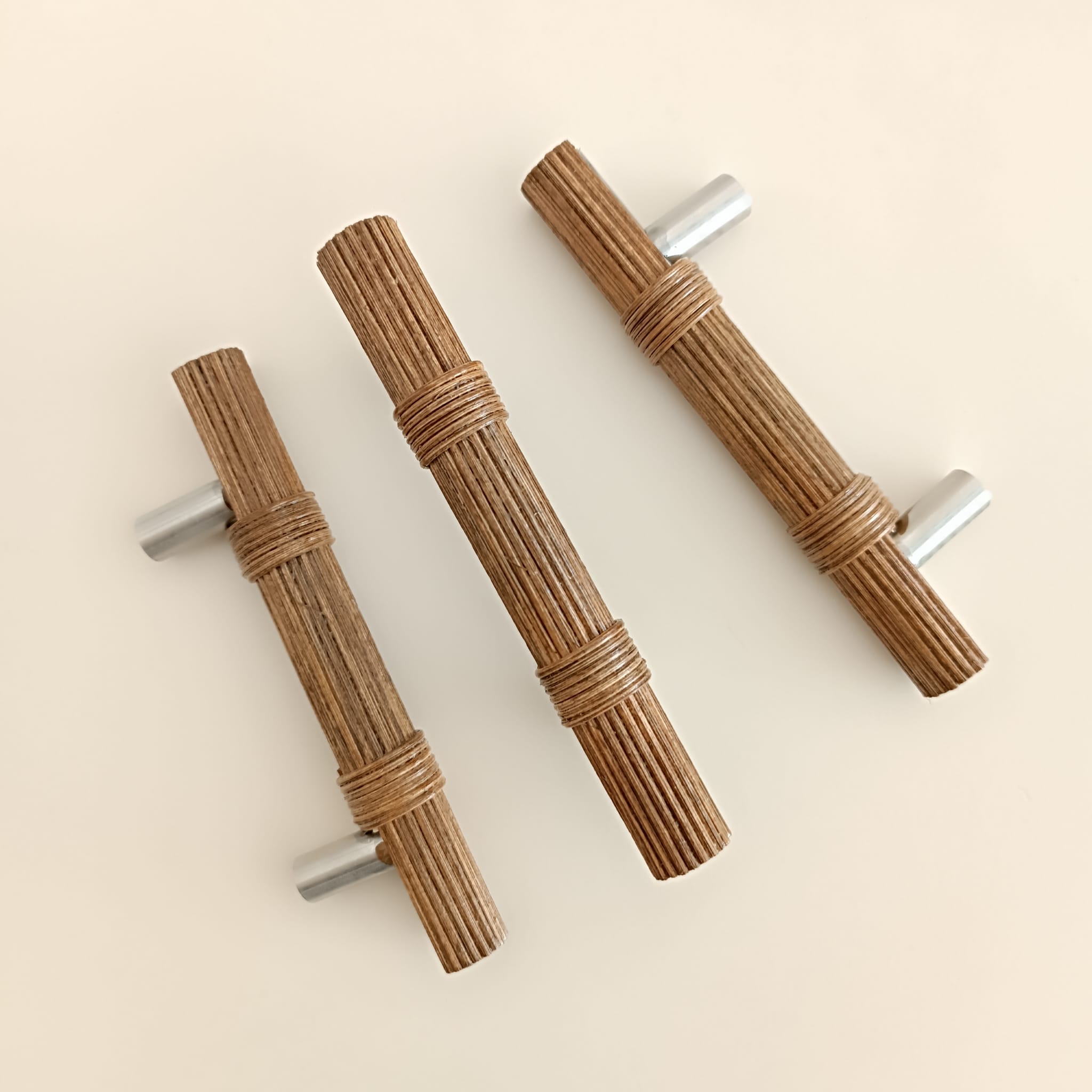 288 mm Koyu Meşe Rattan Kulp