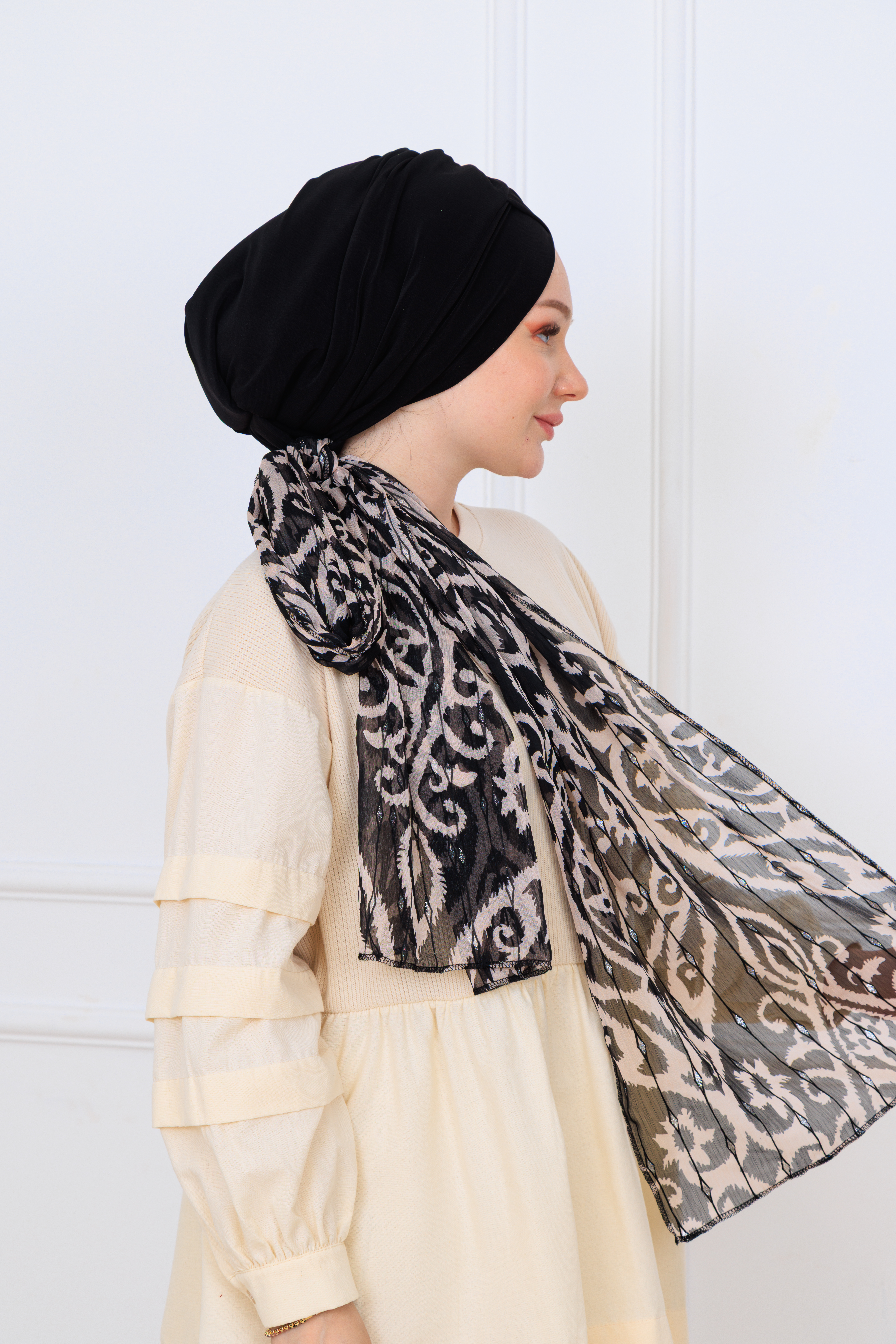 fularlı dolgulu bone