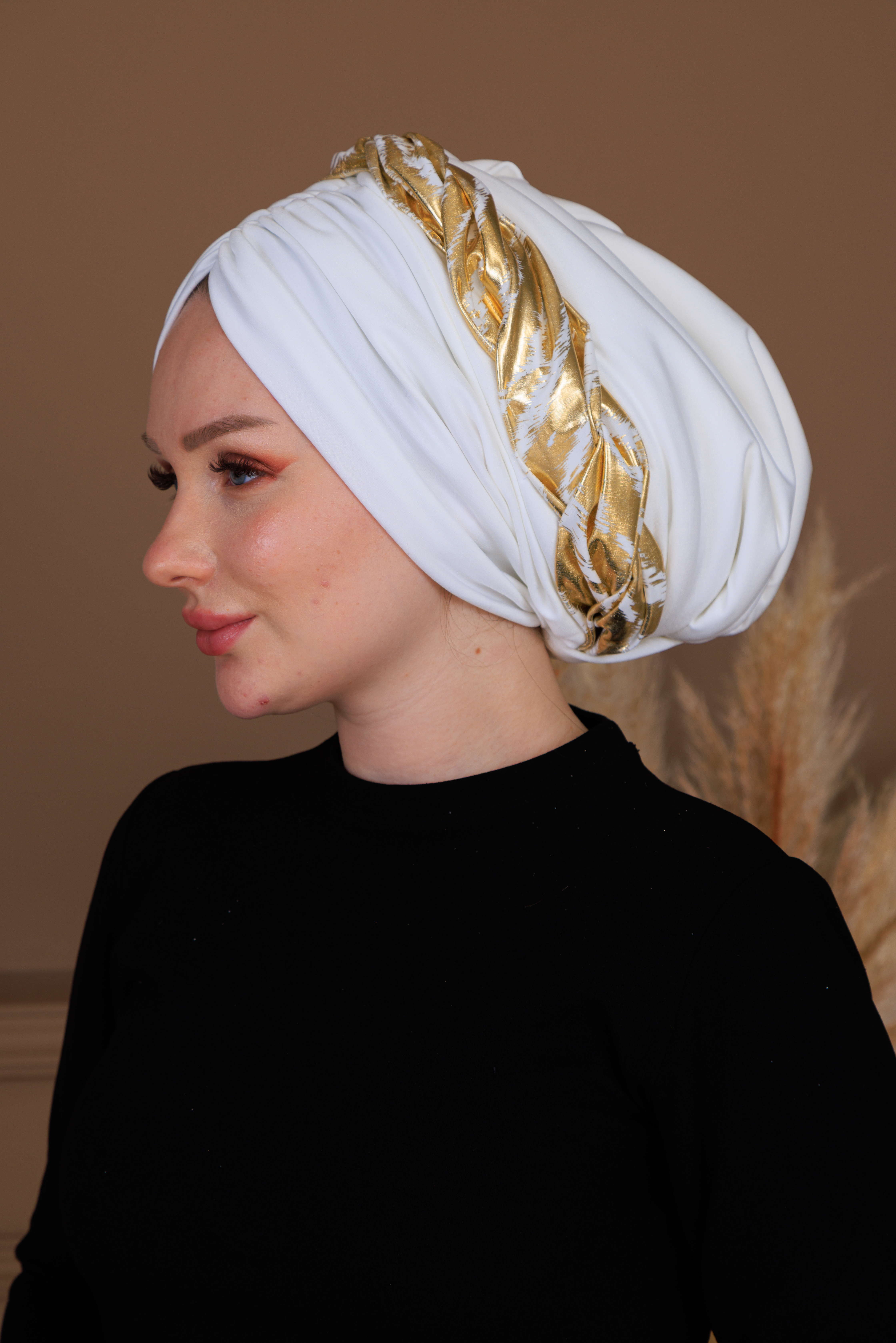 drapeli dolgulu örgü bone