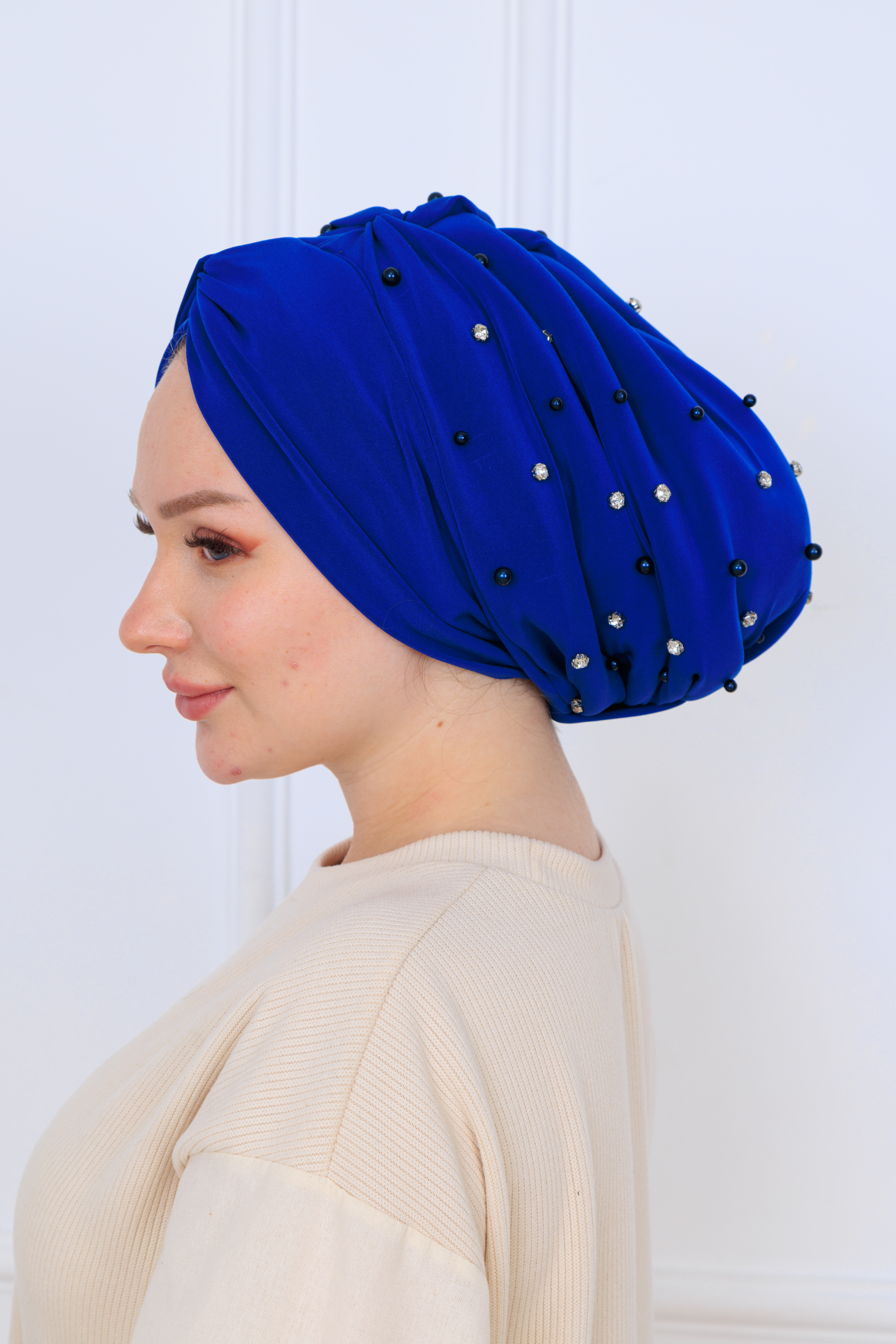 önü düğümlü dolgulu tas serpme bone