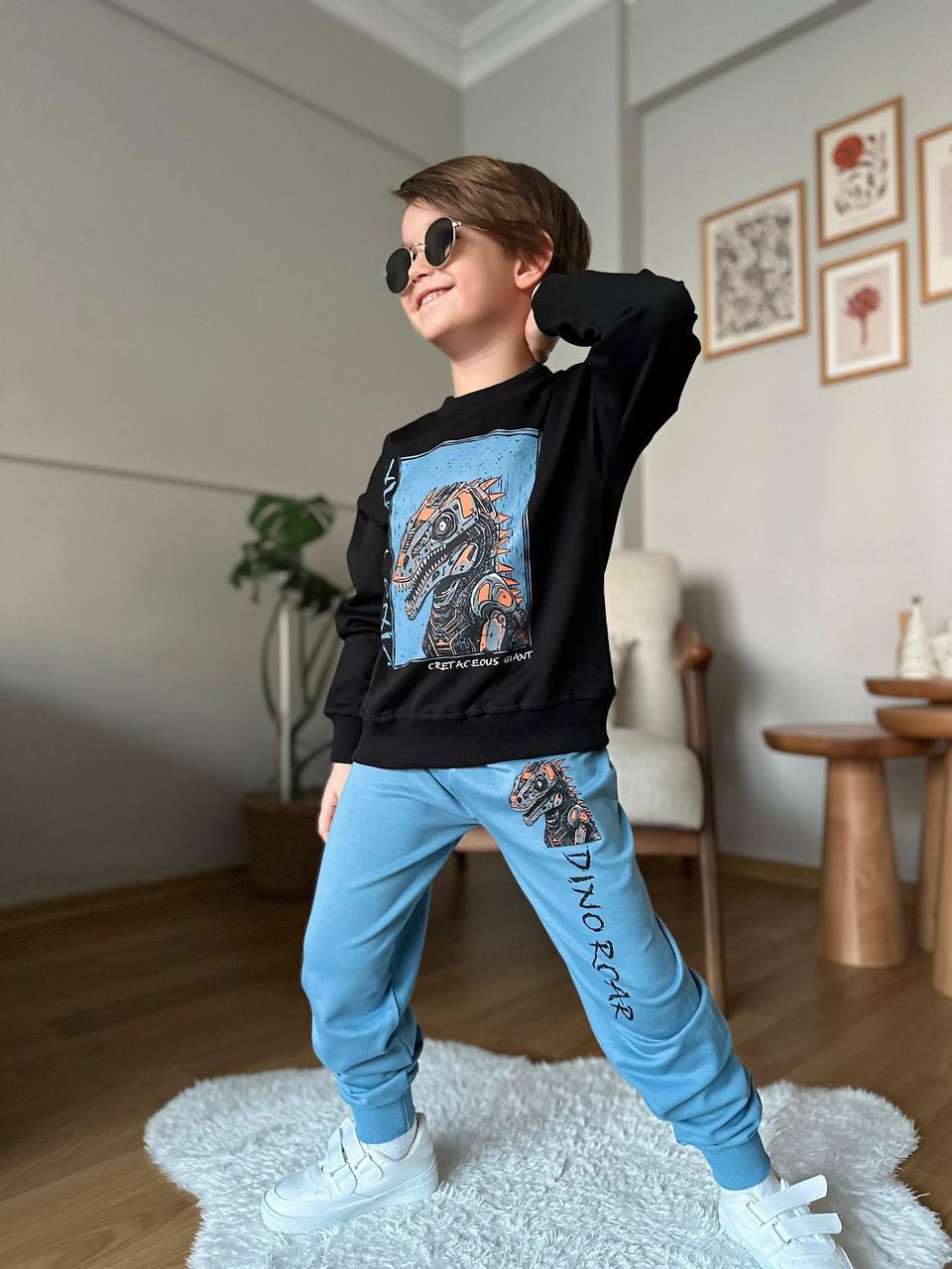 Erkek Çocuk Dinozor Desenli Takım – Siyah & Mavi