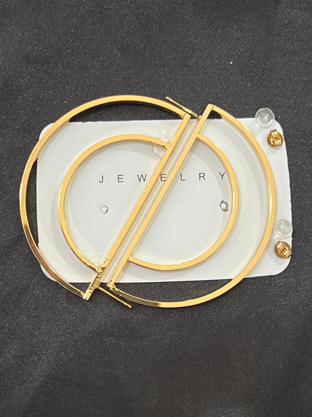 Yarım model gold küpe