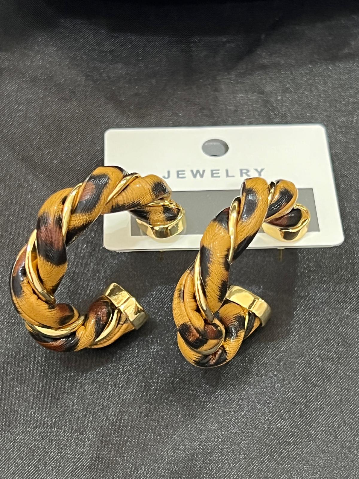 Leopar desen halka küpe