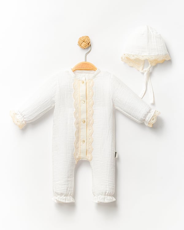 KUMAŞ DANTELLİ KIZ BEBEK TULUM