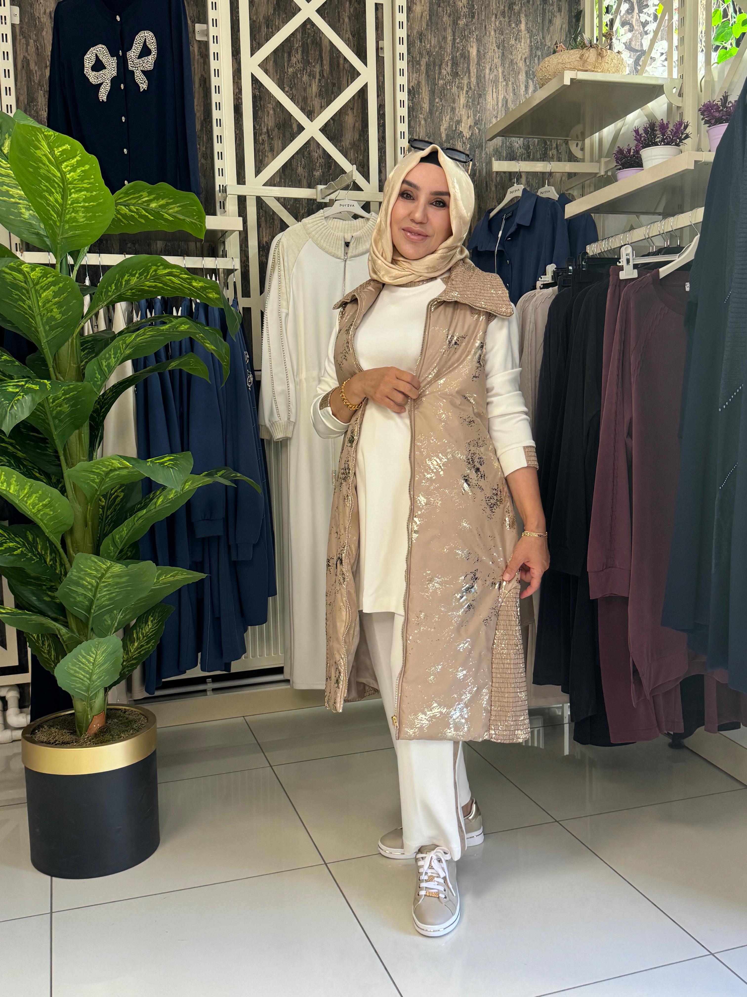 Pureva Yelekli Takım