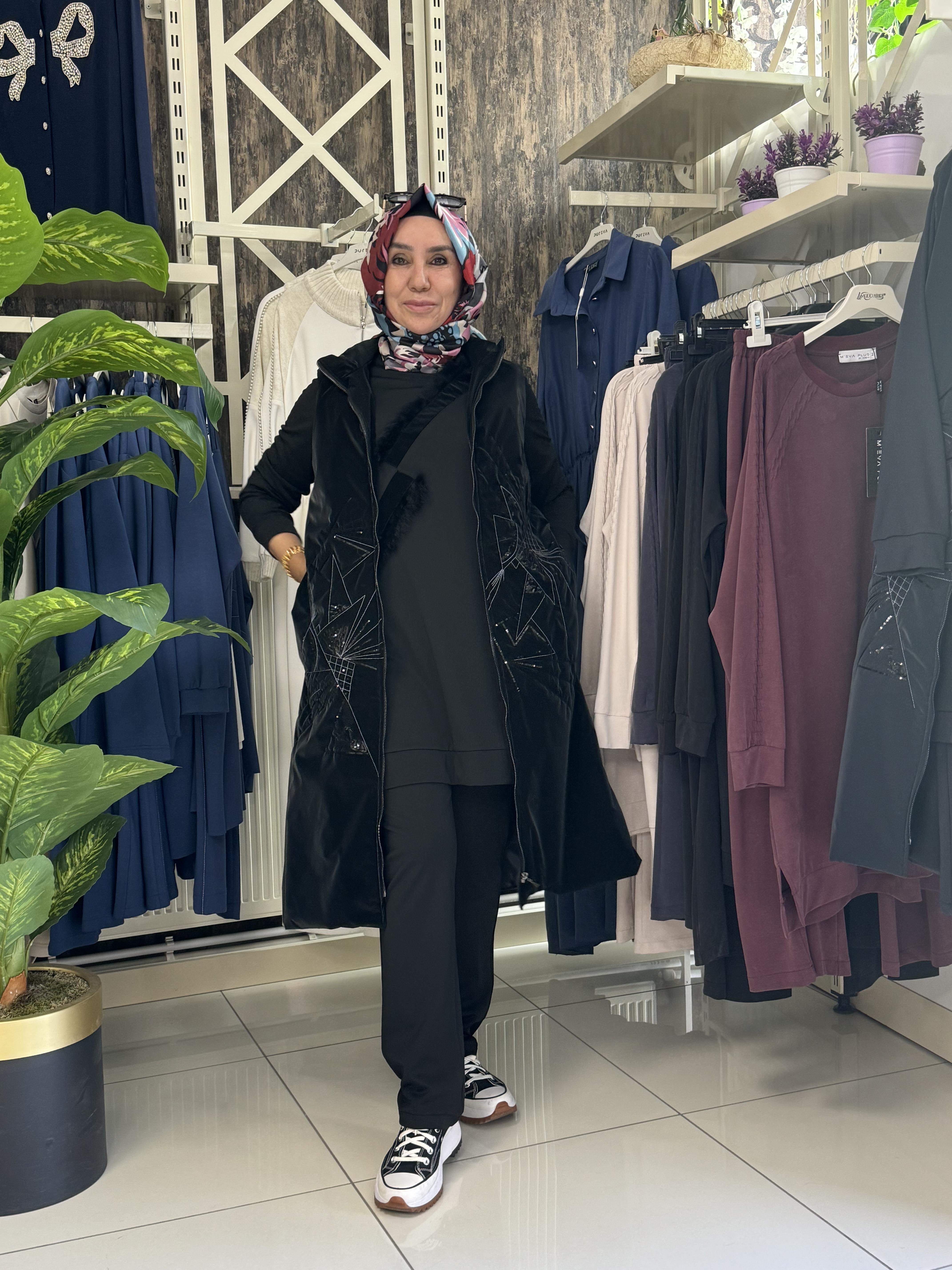 Pureva Yelekli Takım