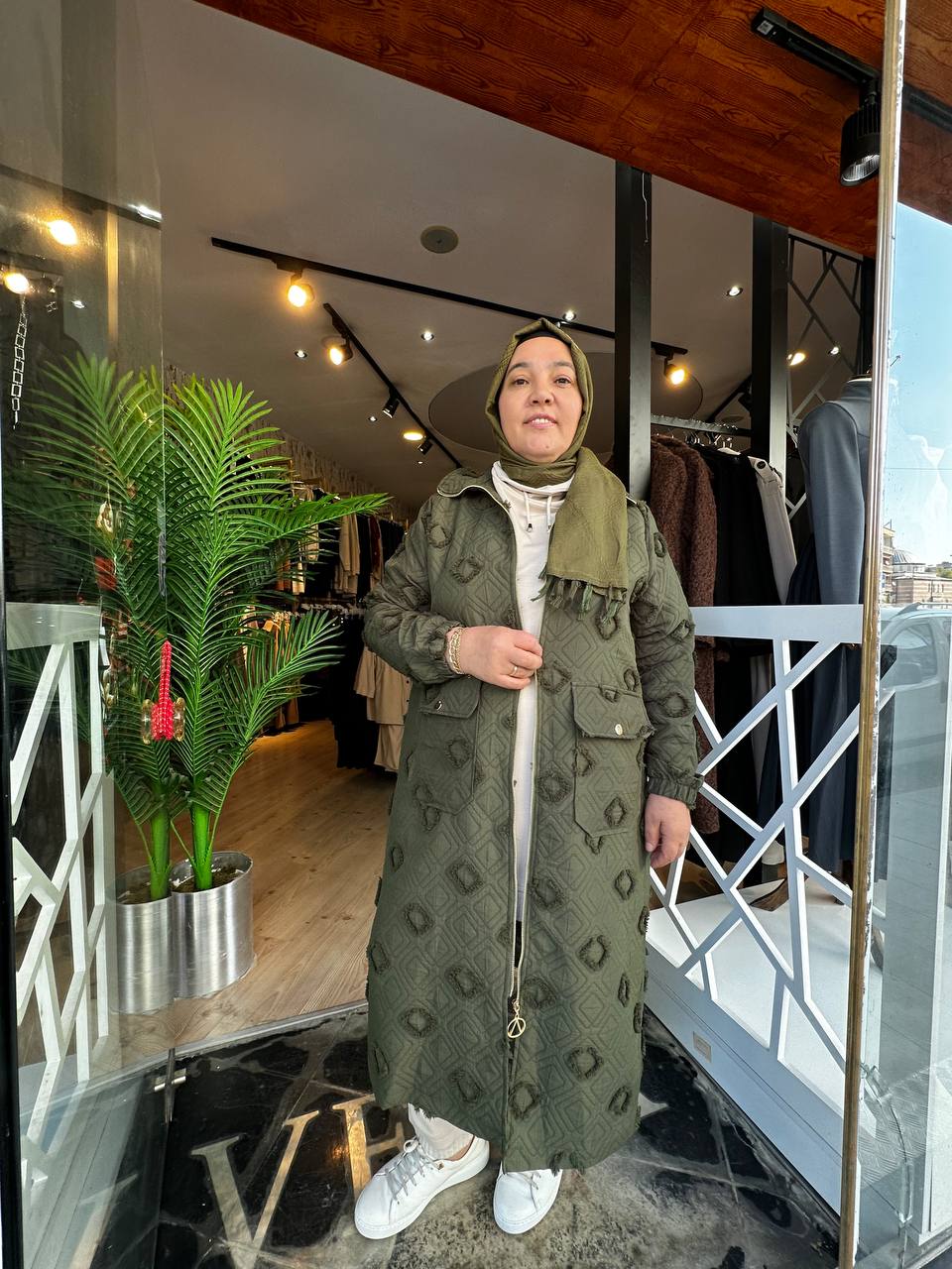 KAPİTONE KAP-HAKİ