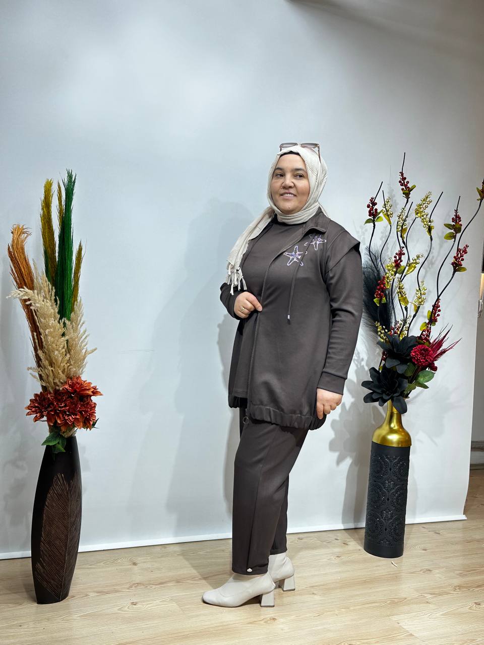 NHŞ OYSHO ÜÇLÜ YELEKLİ TAKIM