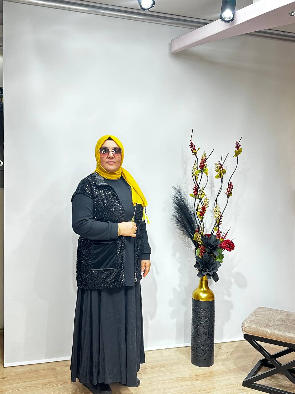 PAYET DETAYLI YELEK -SİYAH